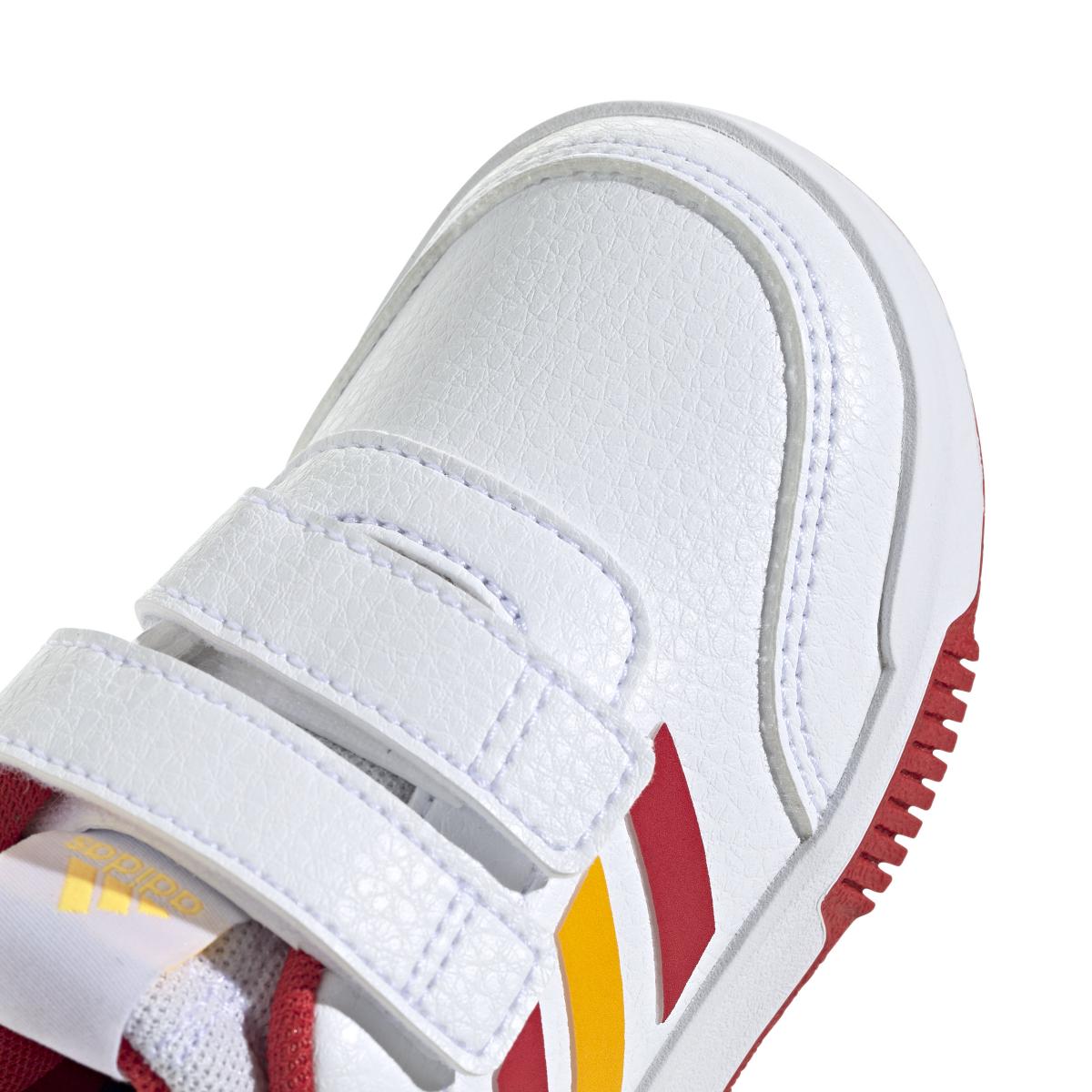 product/a/d/adidas_ih7335_9_footwear_photography_detail_view_2_white.jpg