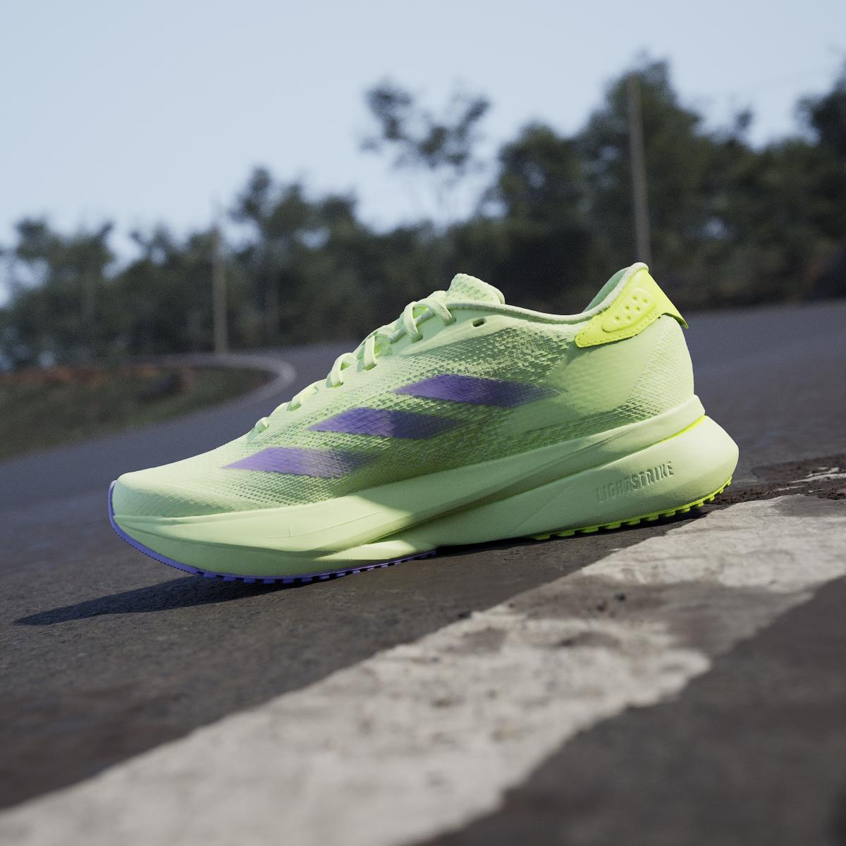 product/a/d/adidas_ih8199_20_footwear_photography_heromrktng_view_7-nw091625.jpg
