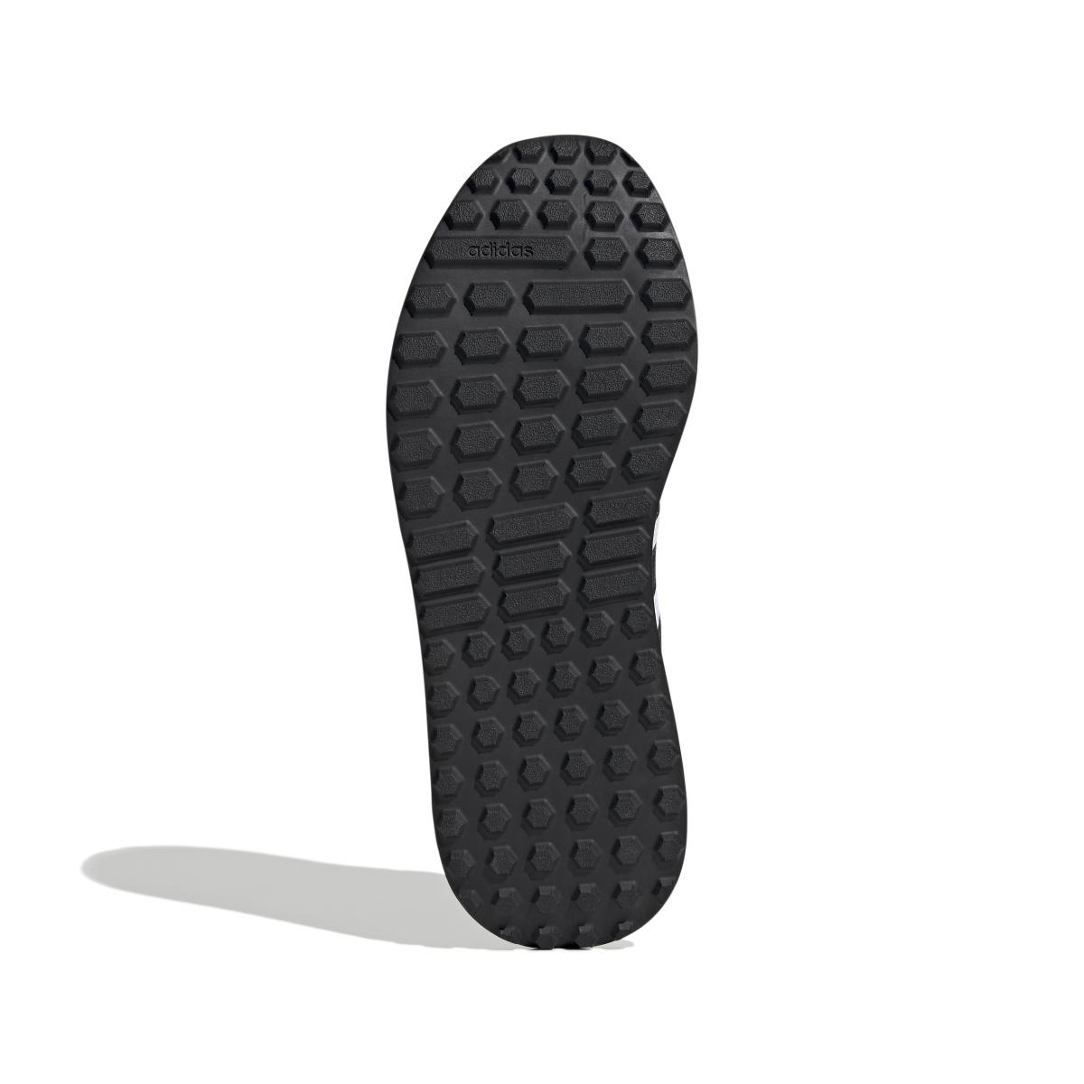 product/a/d/adidas_ih8612_4_footwear_photography_bottom_view_white.jpg