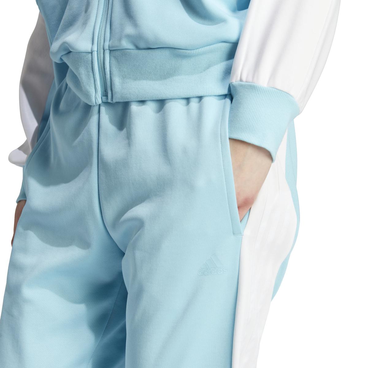 product/a/d/adidas_im5000_6_apparel_on_model_detail_view_1_white_nw.jpg
