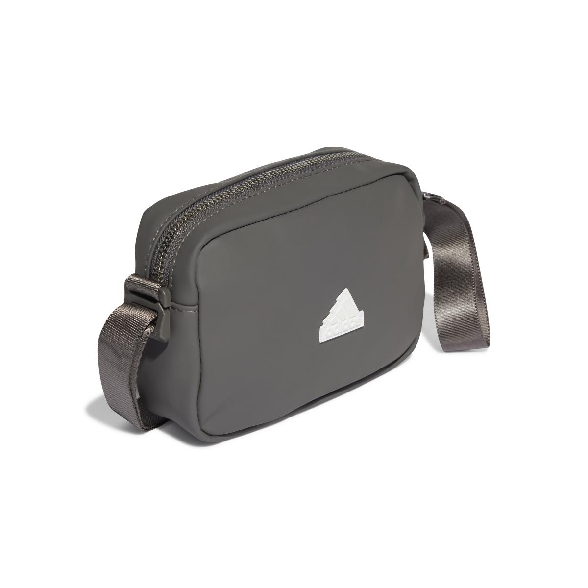 product/a/d/adidas_in1865_3_hardware_photography_front_side_lateral_view_white.jpg