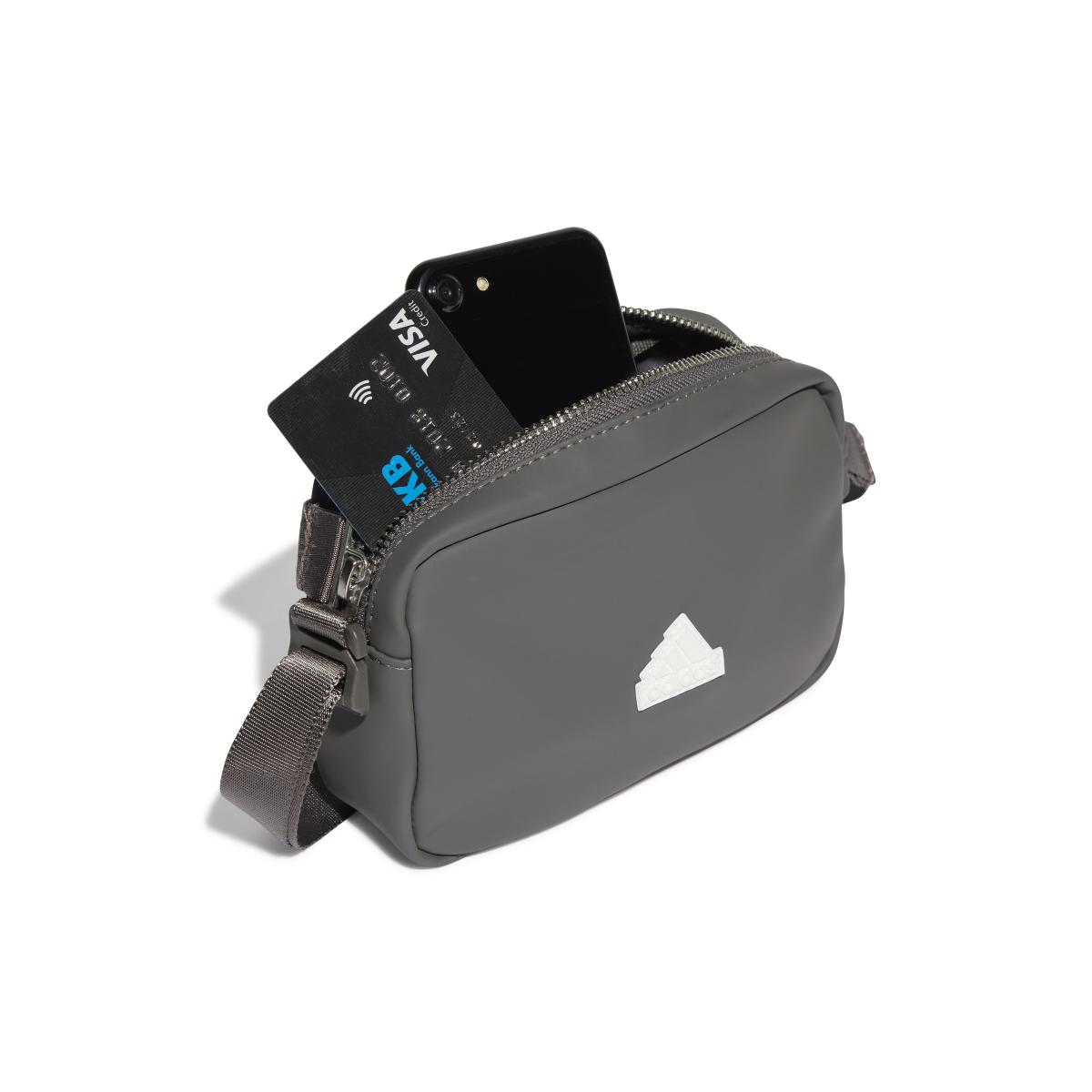product/a/d/adidas_in1865_4_hardware_photography_front_inside_view_white.jpg