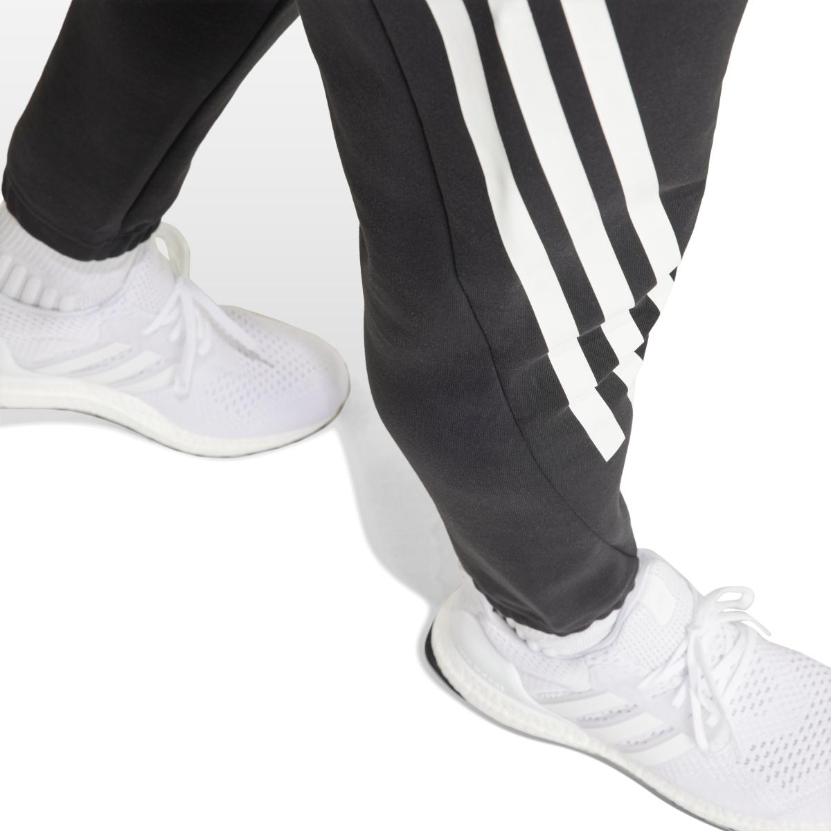 product/a/d/adidas_in3310_7_apparel_on_model_detail_view_1_white.jpg