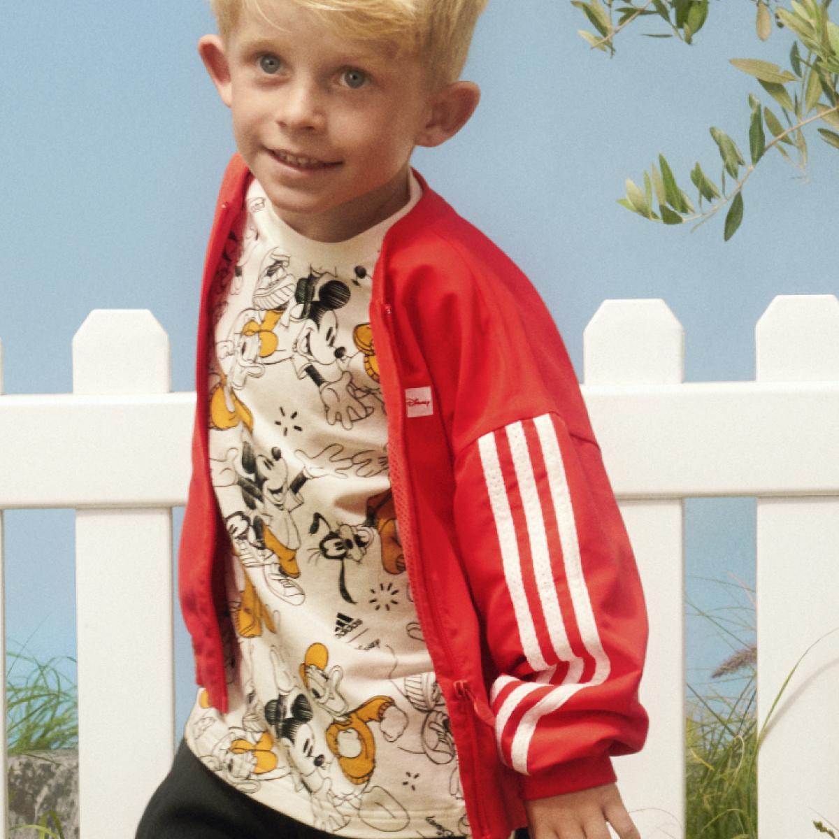 product/a/d/adidas_in7296_10_apparel_photography_heromrktng_view_3_white.jpg