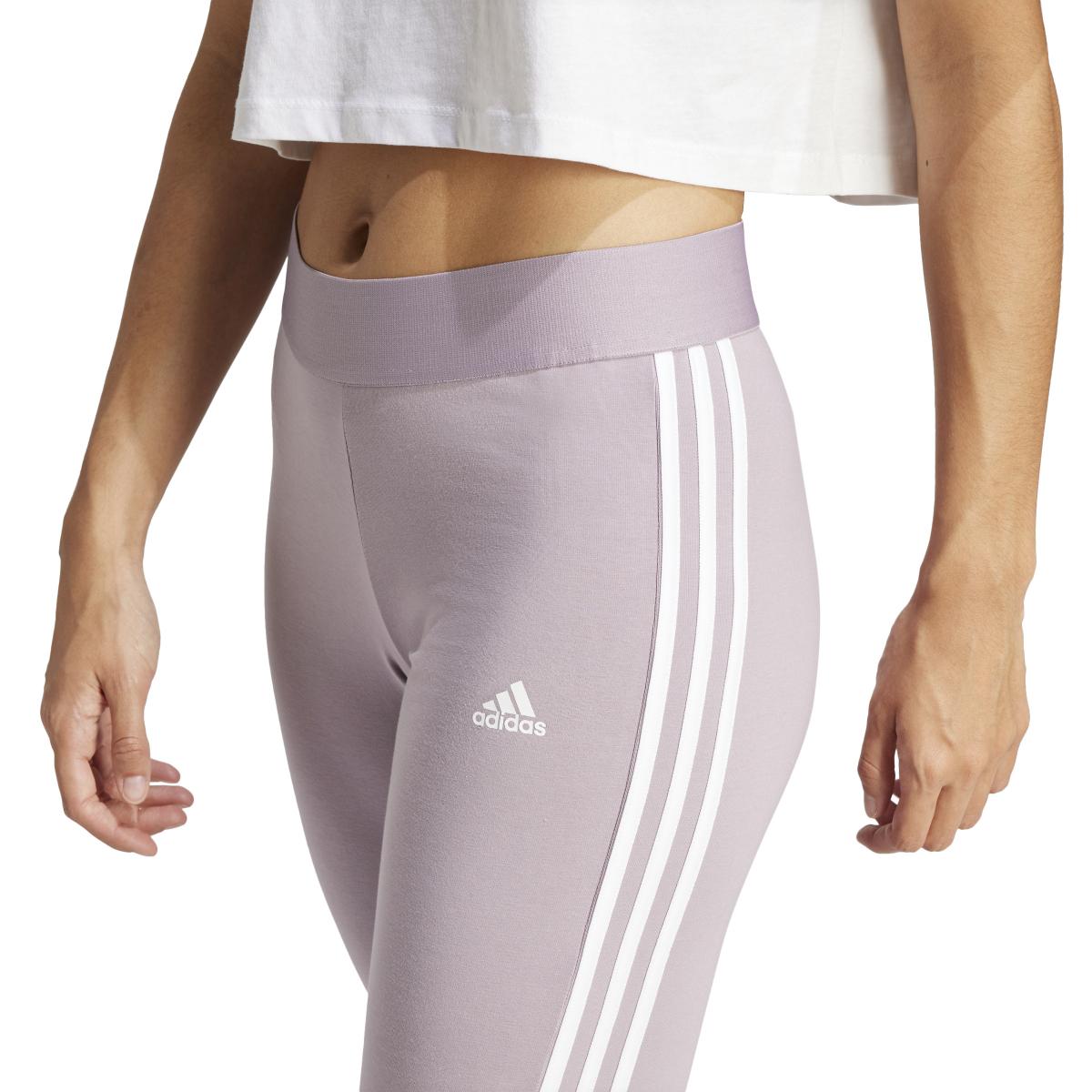 product/a/d/adidas_ir5347_6_apparel_on_model_detail_view_1_white.jpg