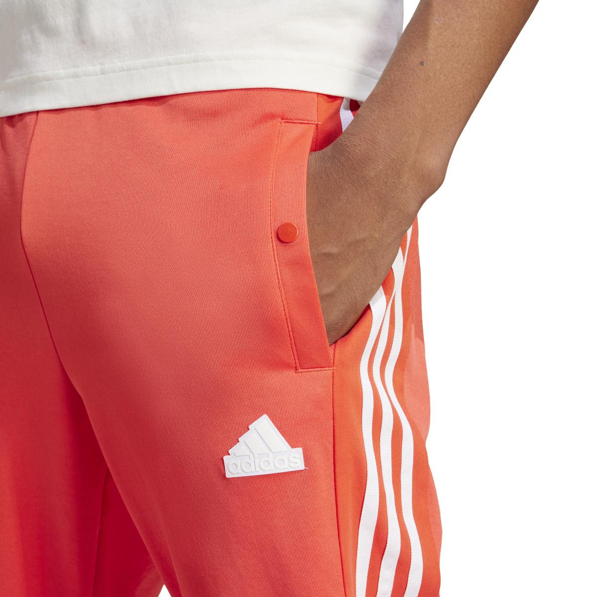 product/a/d/adidas_is1500_6_apparel_on_model_detail_view_1_white.jpg