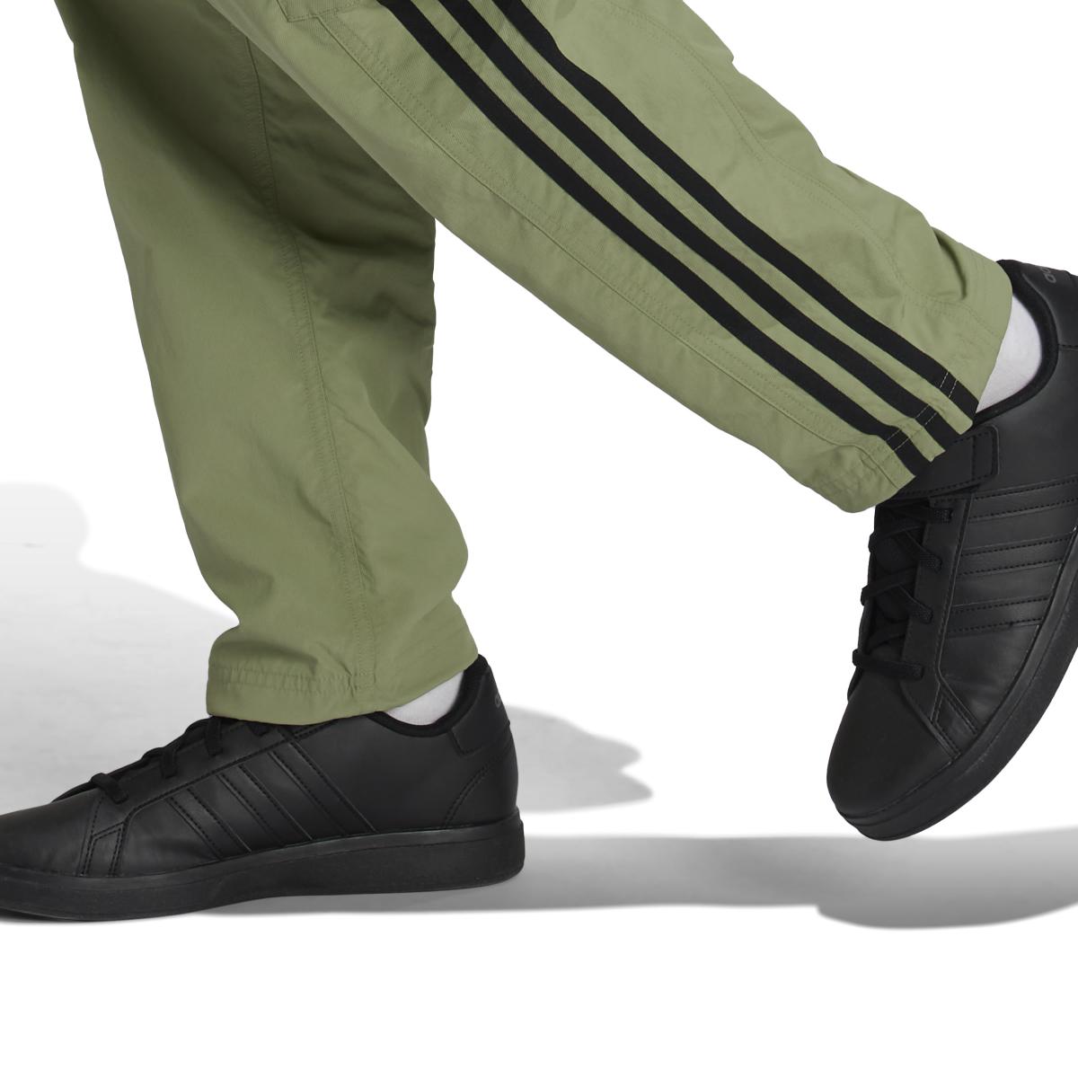 product/a/d/adidas_iv9456_4_apparel_on_model_detail_view_1_white.jpg