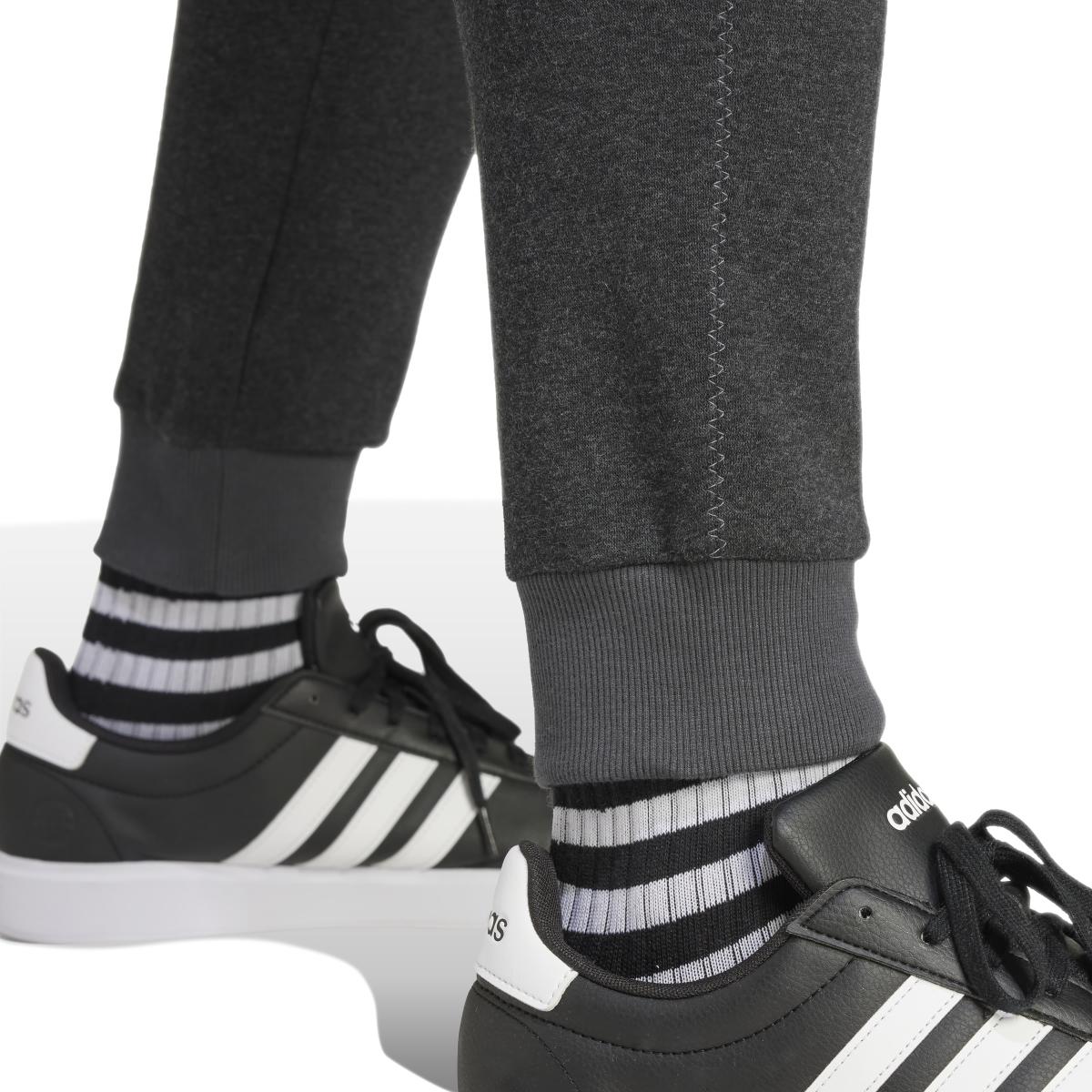 product/a/d/adidas_iw6357_6_apparel_on_model_detail_view_1_white.jpg