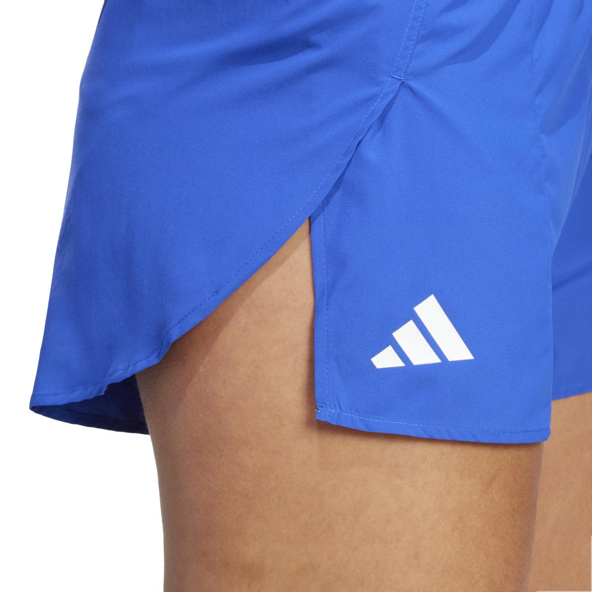 product/a/d/adidas_ix2848_7_apparel_on_model_detail_view_1_white.jpg