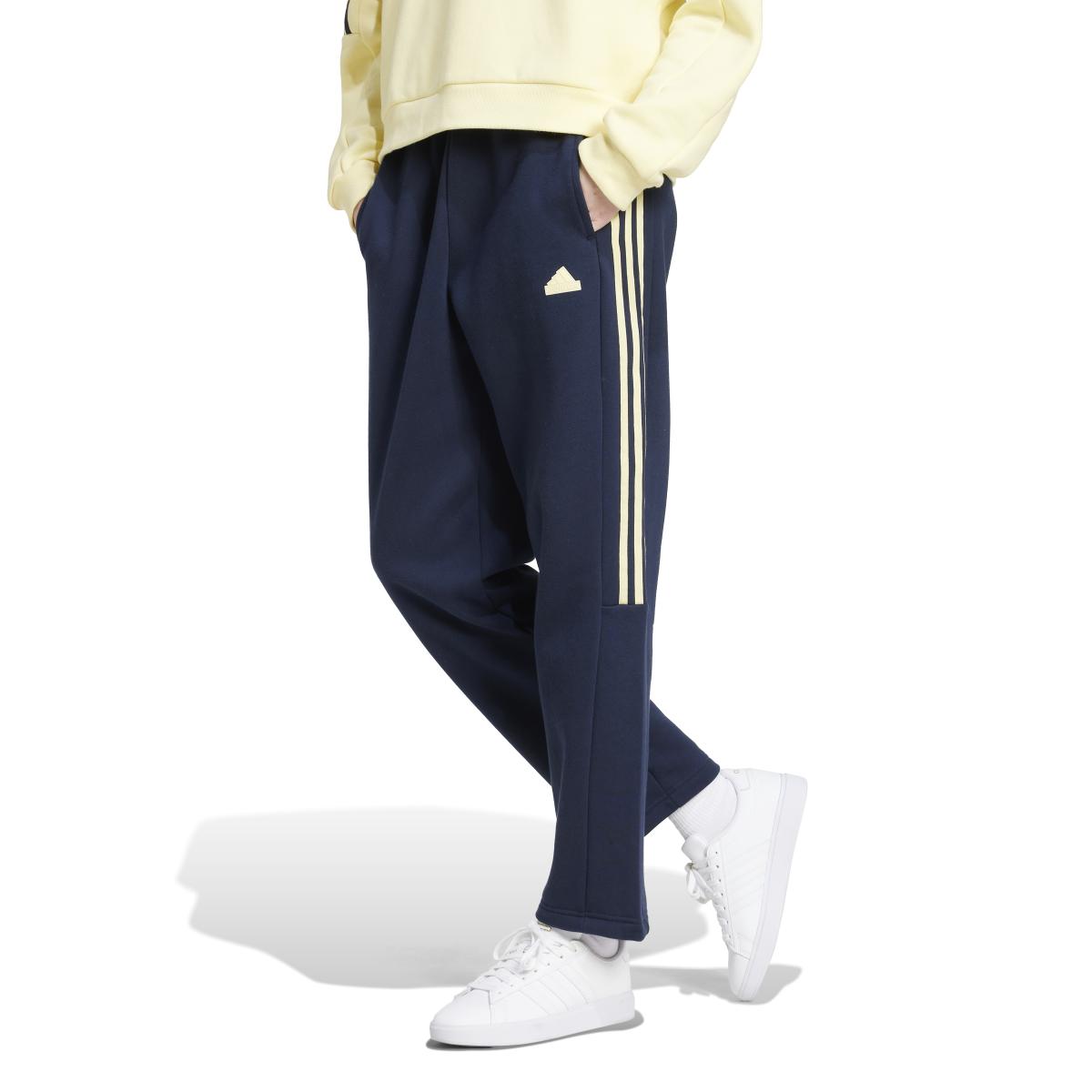 product/a/d/adidas_ix3524_3_apparel_on_model_standard_view_white.jpg