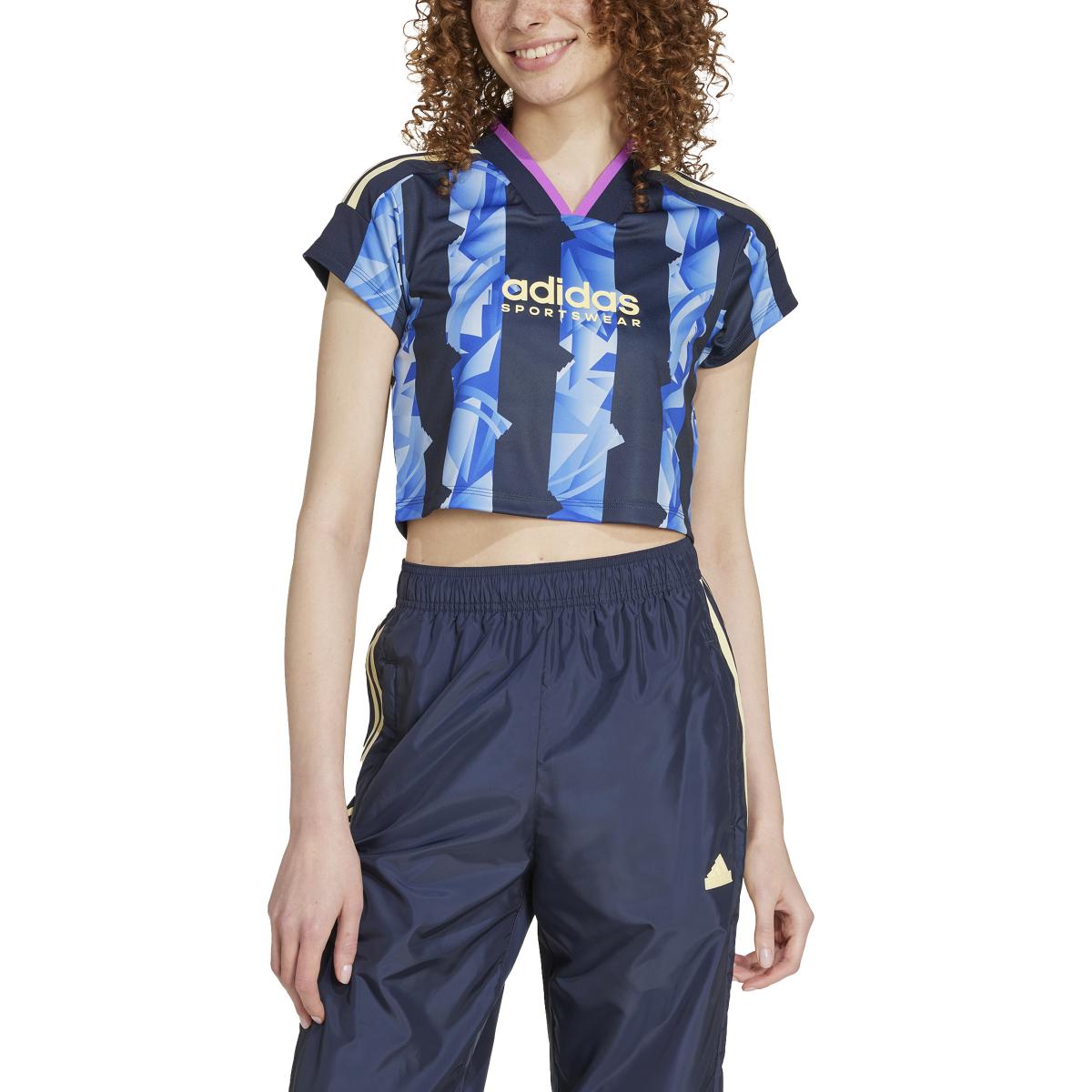 product/a/d/adidas_ix3728_4_apparel_on_model_front_view_white.jpg