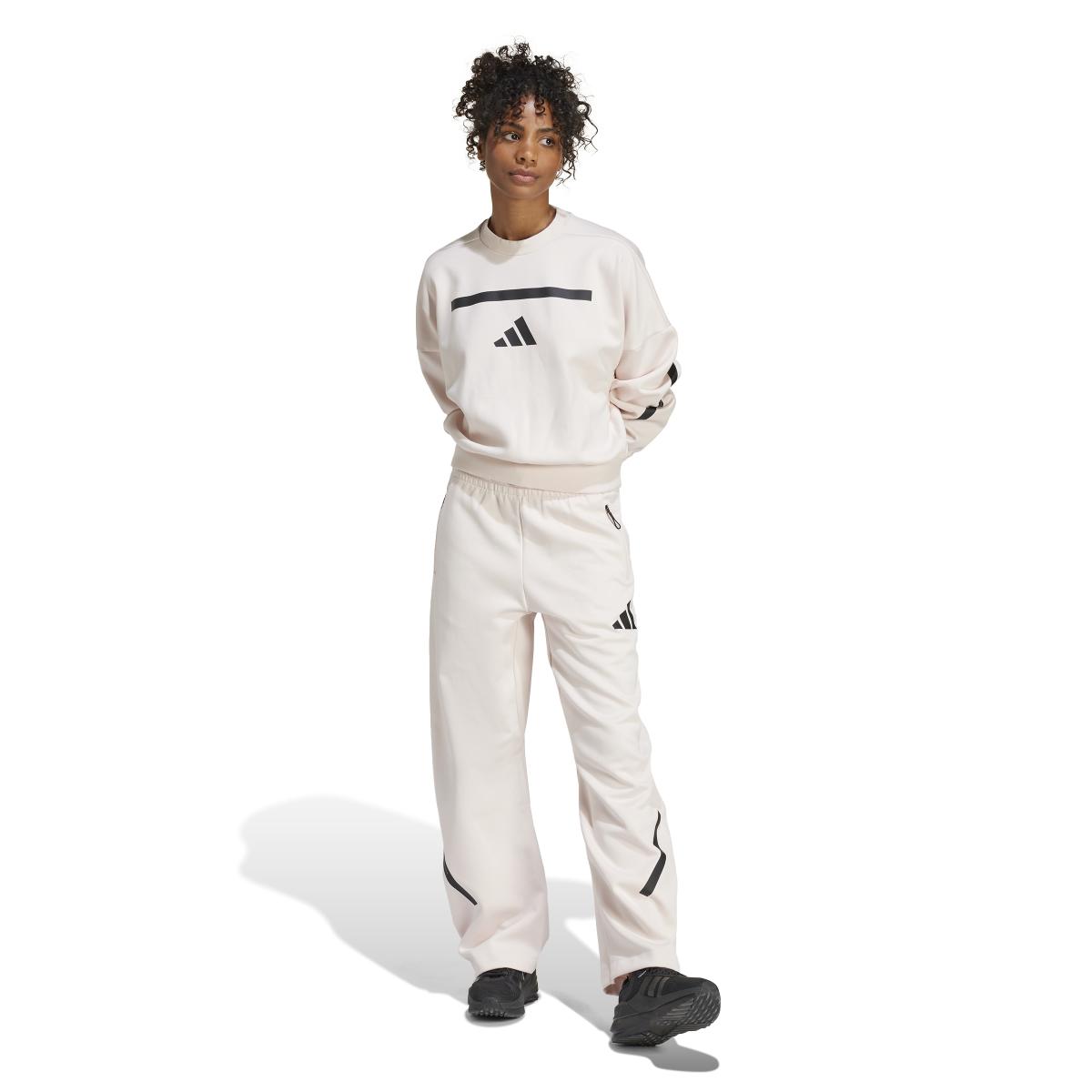 product/a/d/adidas_jf4780_6_apparel_on_model_standard_outfit_view_white.jpg