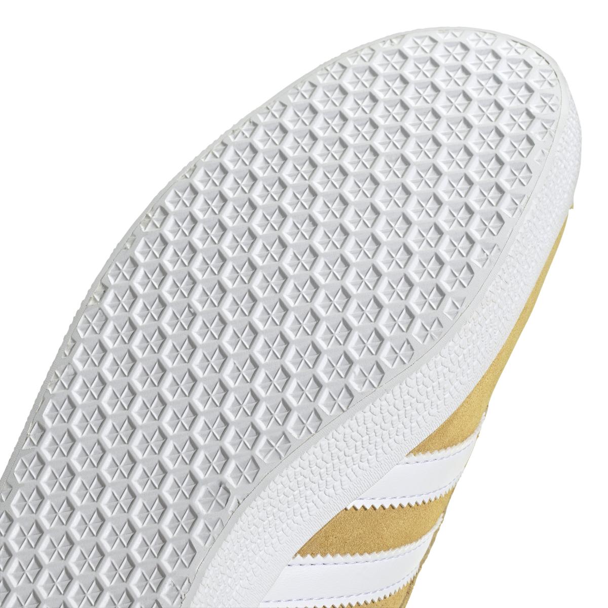 product/a/d/adidas_jh5382_9_footwear_photography_detail_view_2_white.jpg