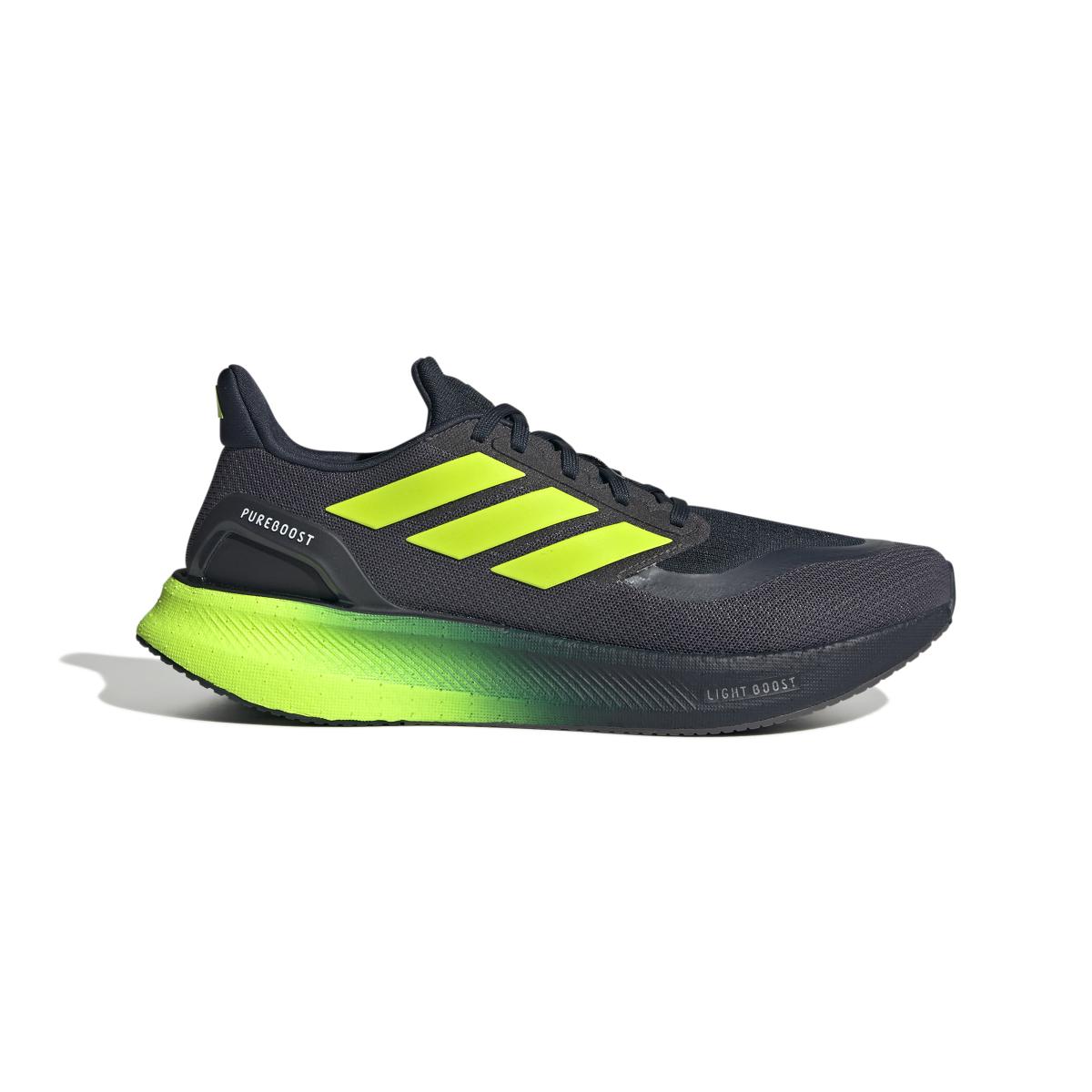 product/a/d/adidas_jh6446_1_footwear_photography_side_lateral_center_view_white-nw091625.jpg