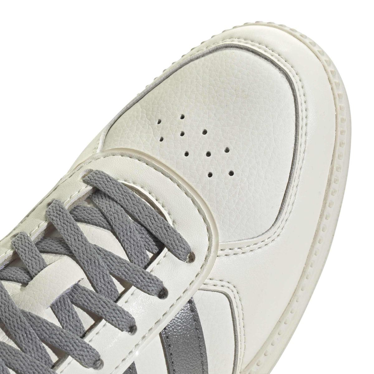 product/a/d/adidas_jh6880_8_footwear_photography_detail_view_1_white-nw091625.jpg