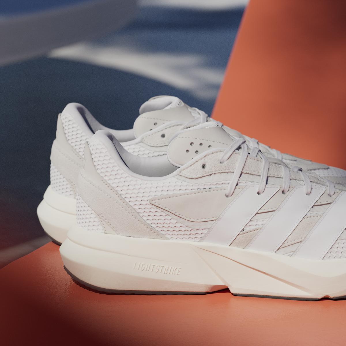 product/a/d/adidas_jh6942_22_footwear_photography_heromrktng_view_9-nw091625.jpg