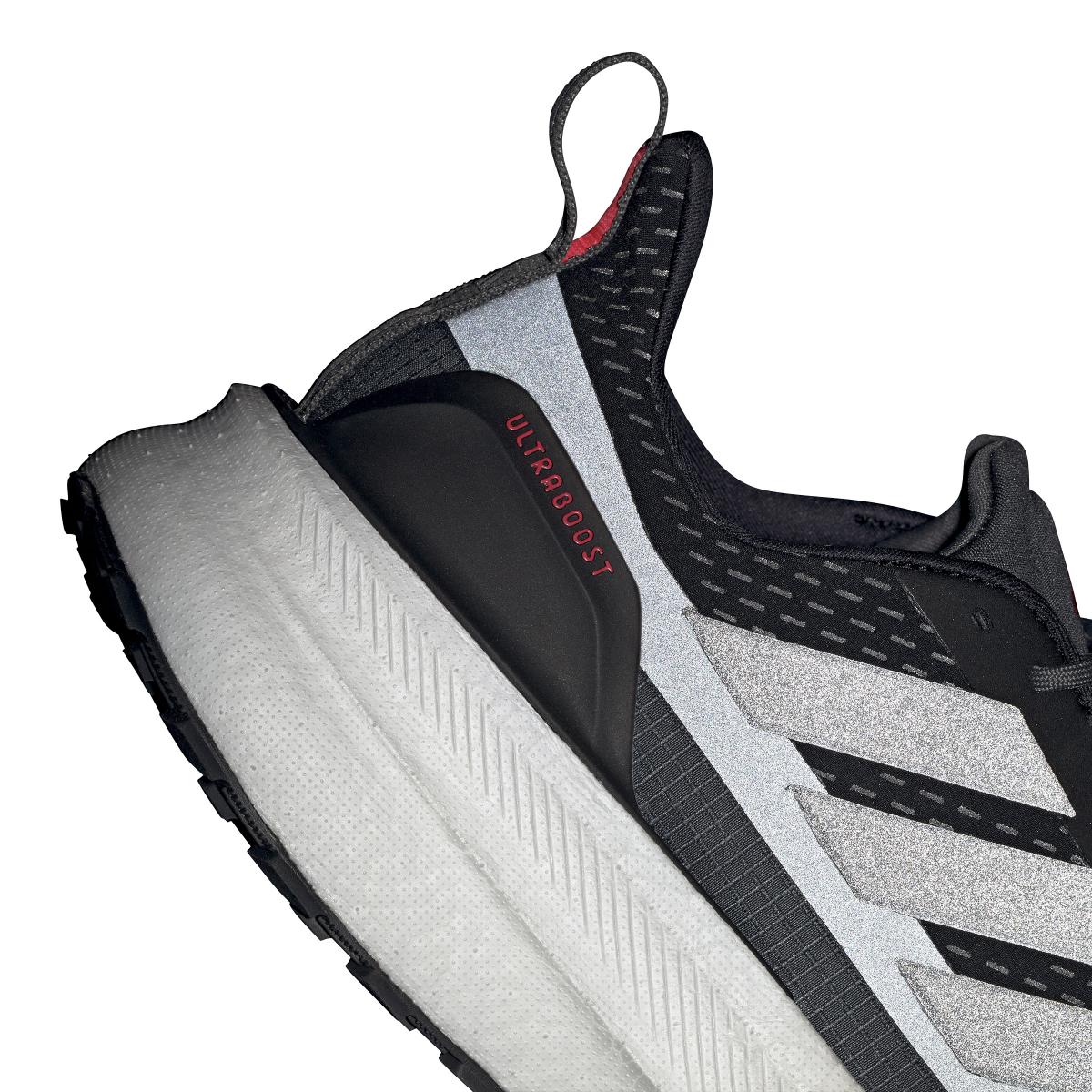 product/a/d/adidas_ji1388_13_footwear_photography_reflective_detail_white-nw091625.jpg