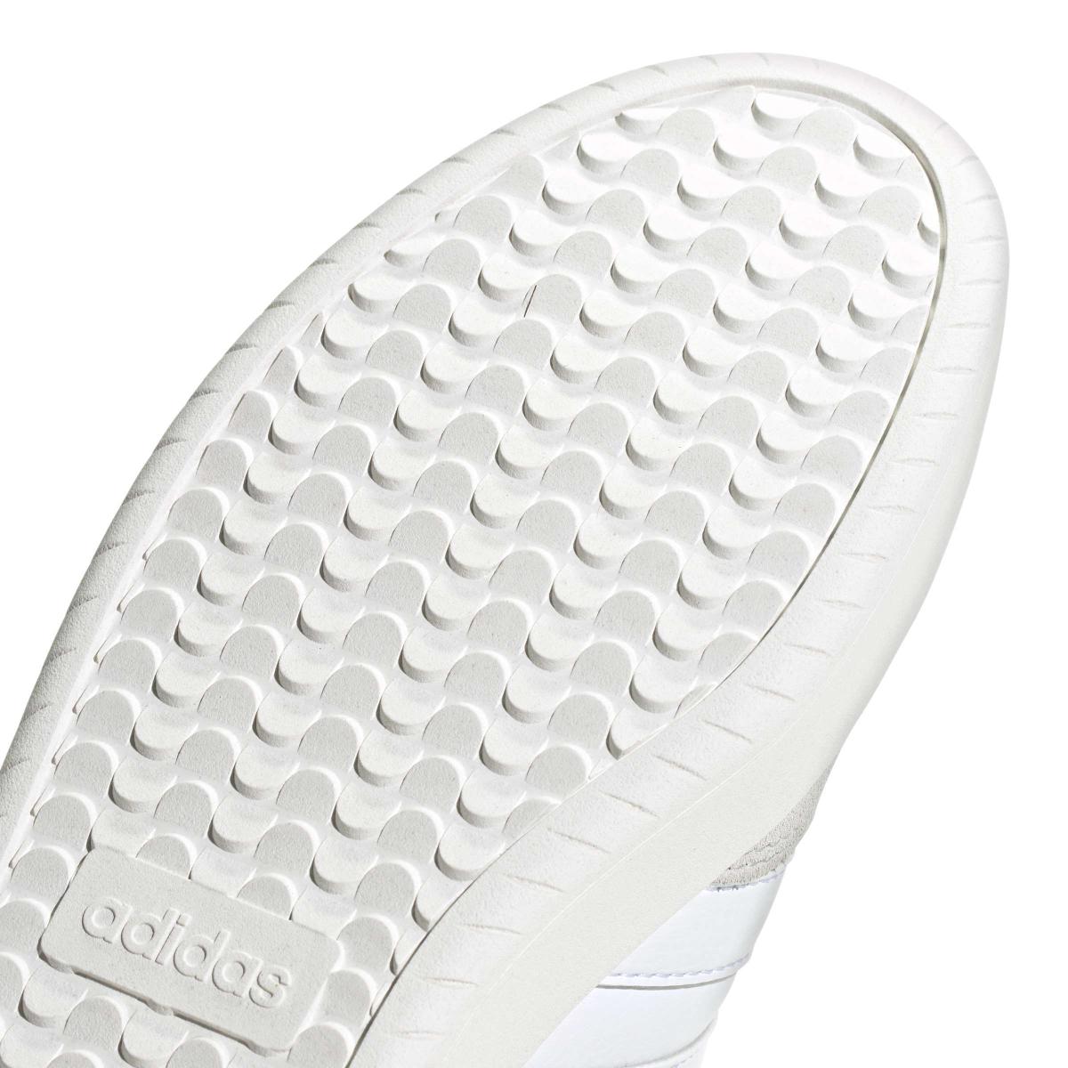 product/a/d/adidas_ji2308_9_footwear_photography_detail_view_2_white-nw091625.jpg