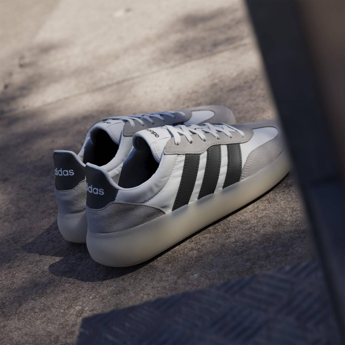 product/a/d/adidas_ji2315_19_footwear_photography_heromrktng_view_6-nw091625.jpg