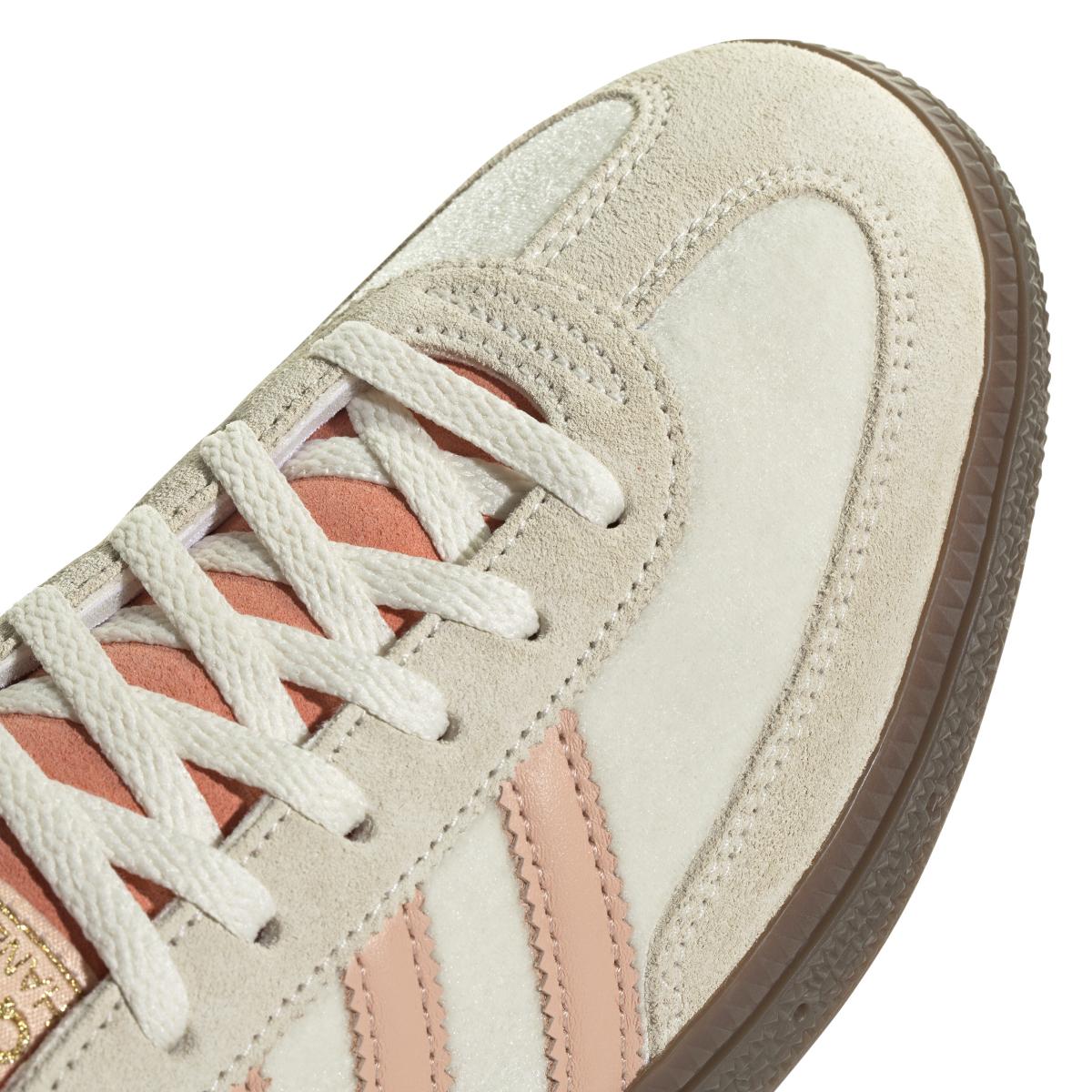 product/a/d/adidas_ji2649_8_footwear_photography_detail_view_1_white.jpg
