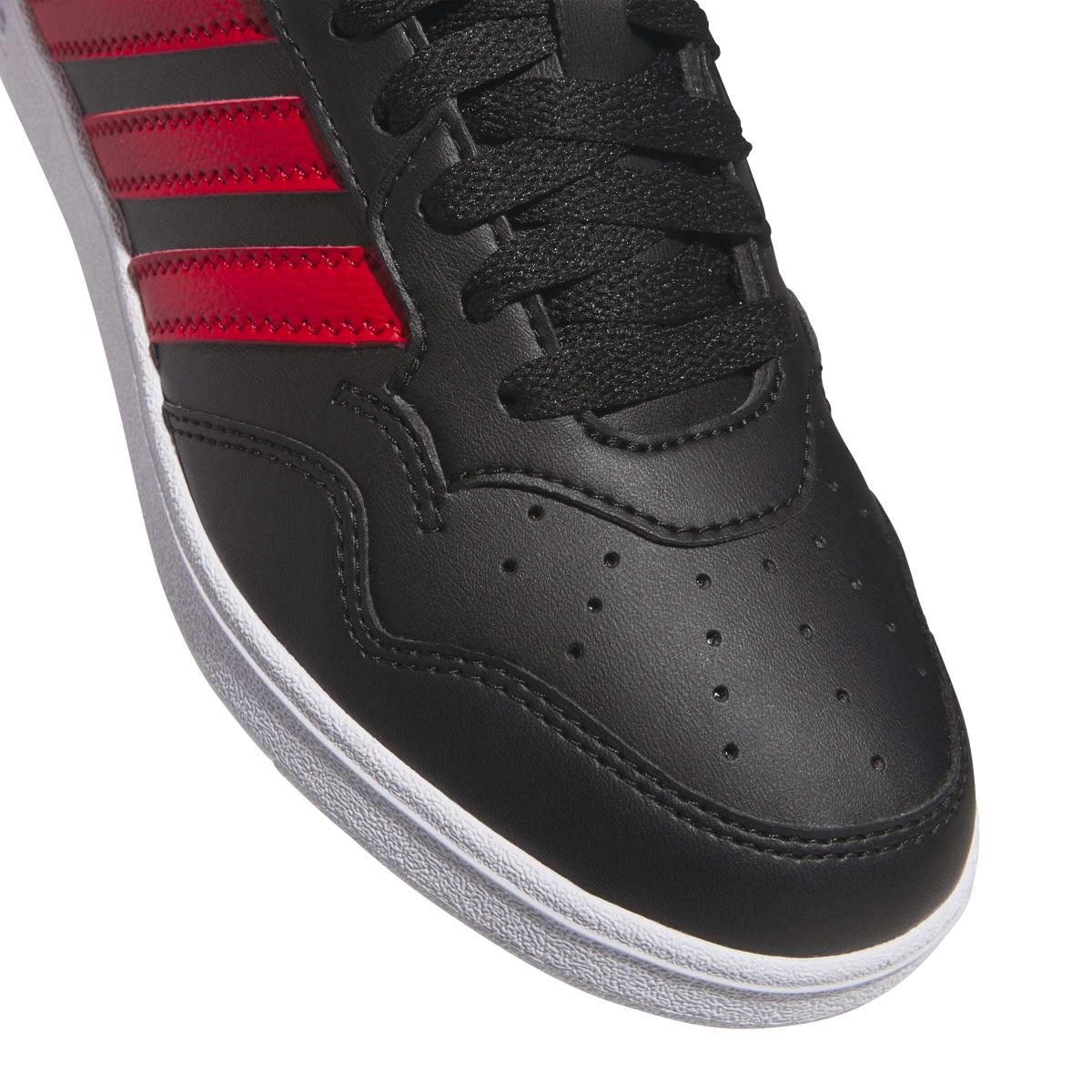 product/a/d/adidas_ji3475_9_footwear_photography_detail_view_2_white-nw091625.jpg