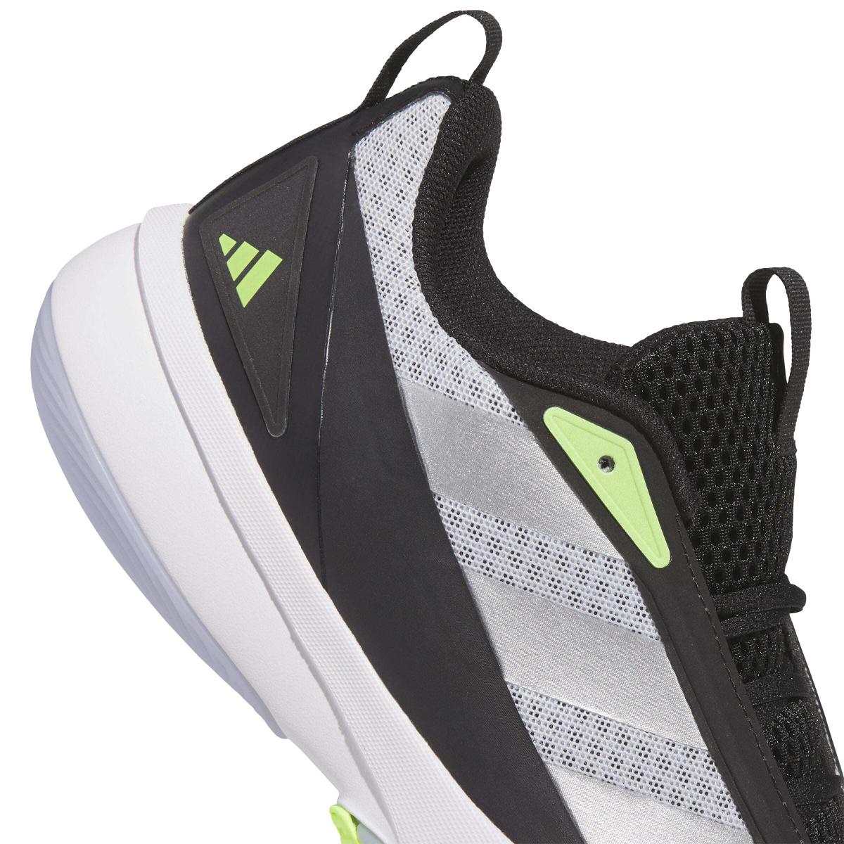 product/a/d/adidas_ji3495_8_footwear_photography_detail_view_1_white-nw091625.jpg