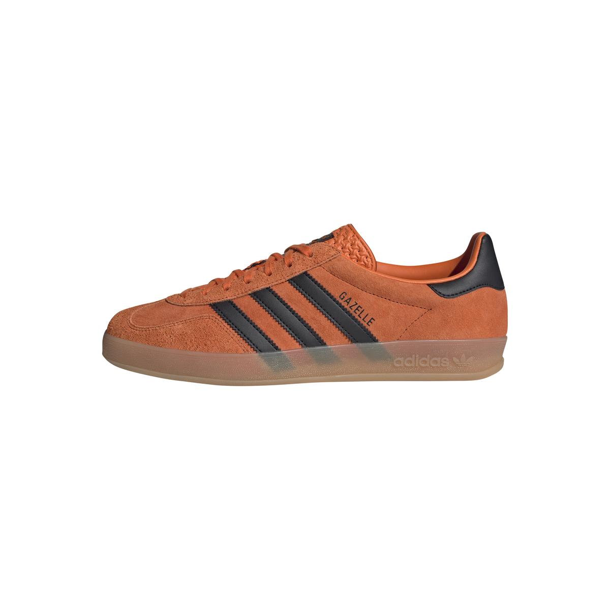 product/a/d/adidas_ji3905_10_footwear_photography_left_side_center_lateral_view_white-nw091625.jpg