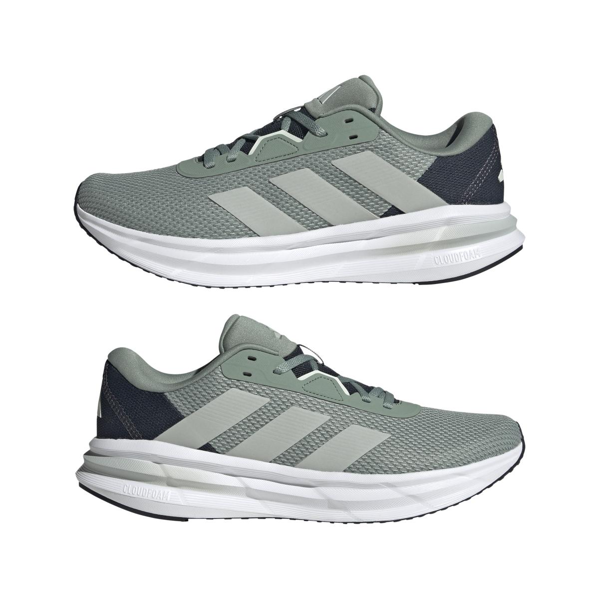 product/a/d/adidas_ji4599_10_footwear_photography_mirrored_pair_view_white-nw091625.jpg