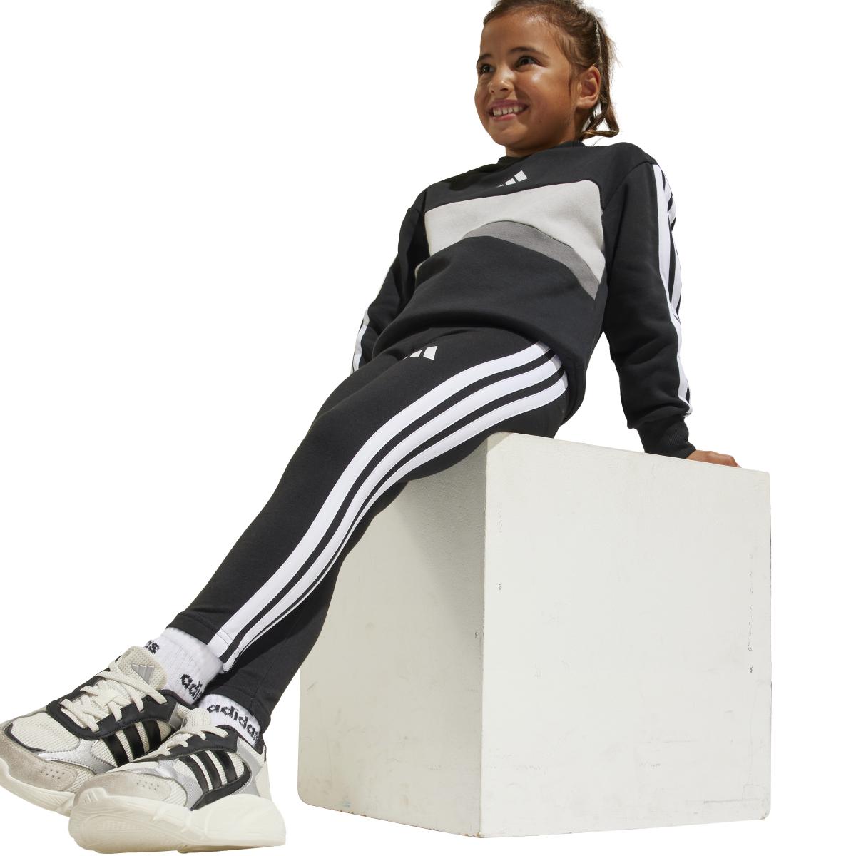 product/a/d/adidas_ji6218_black-white-gretwo_7.jpg