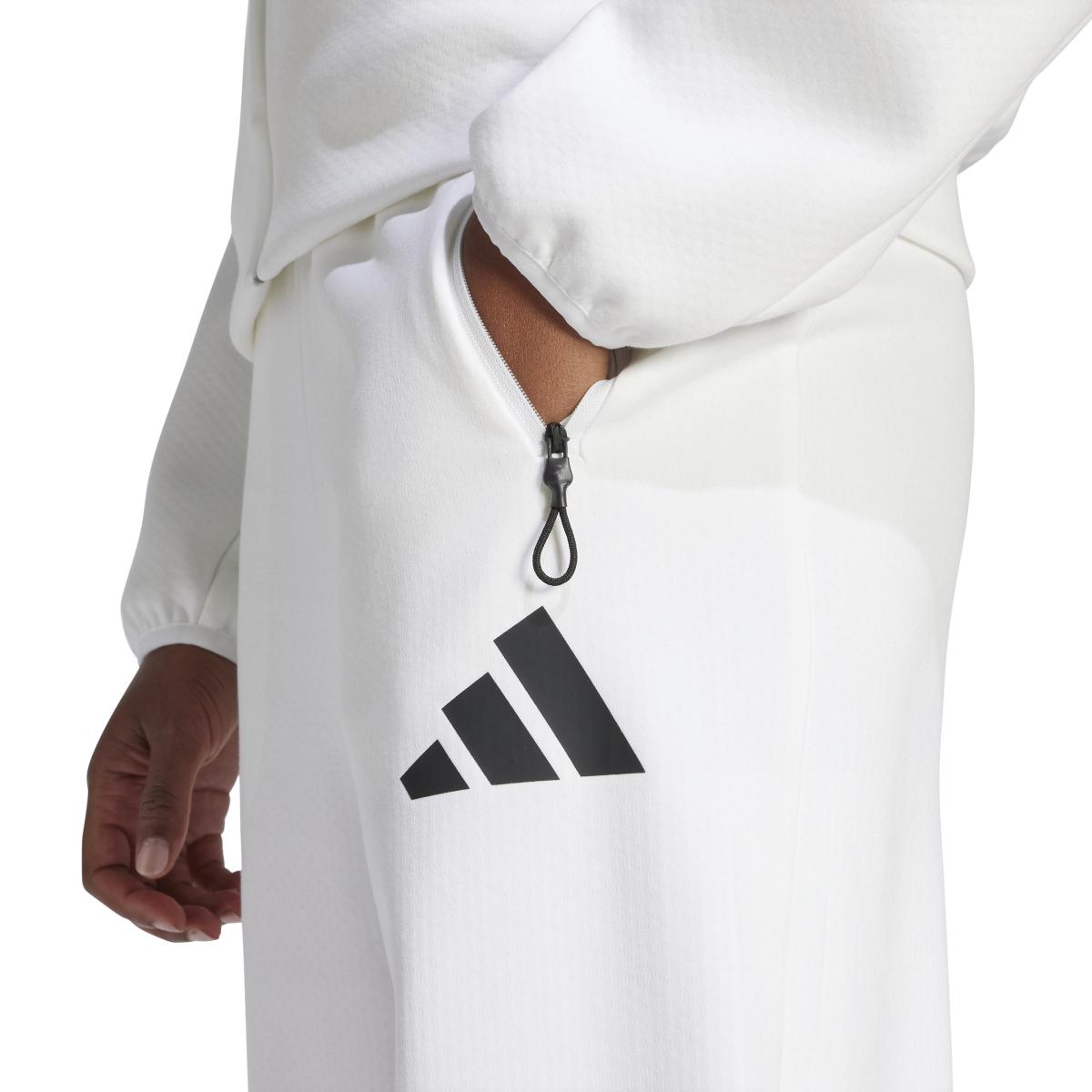 product/a/d/adidas_jj4747_7_apparel_on_model_detail_view_2_white.jpg
