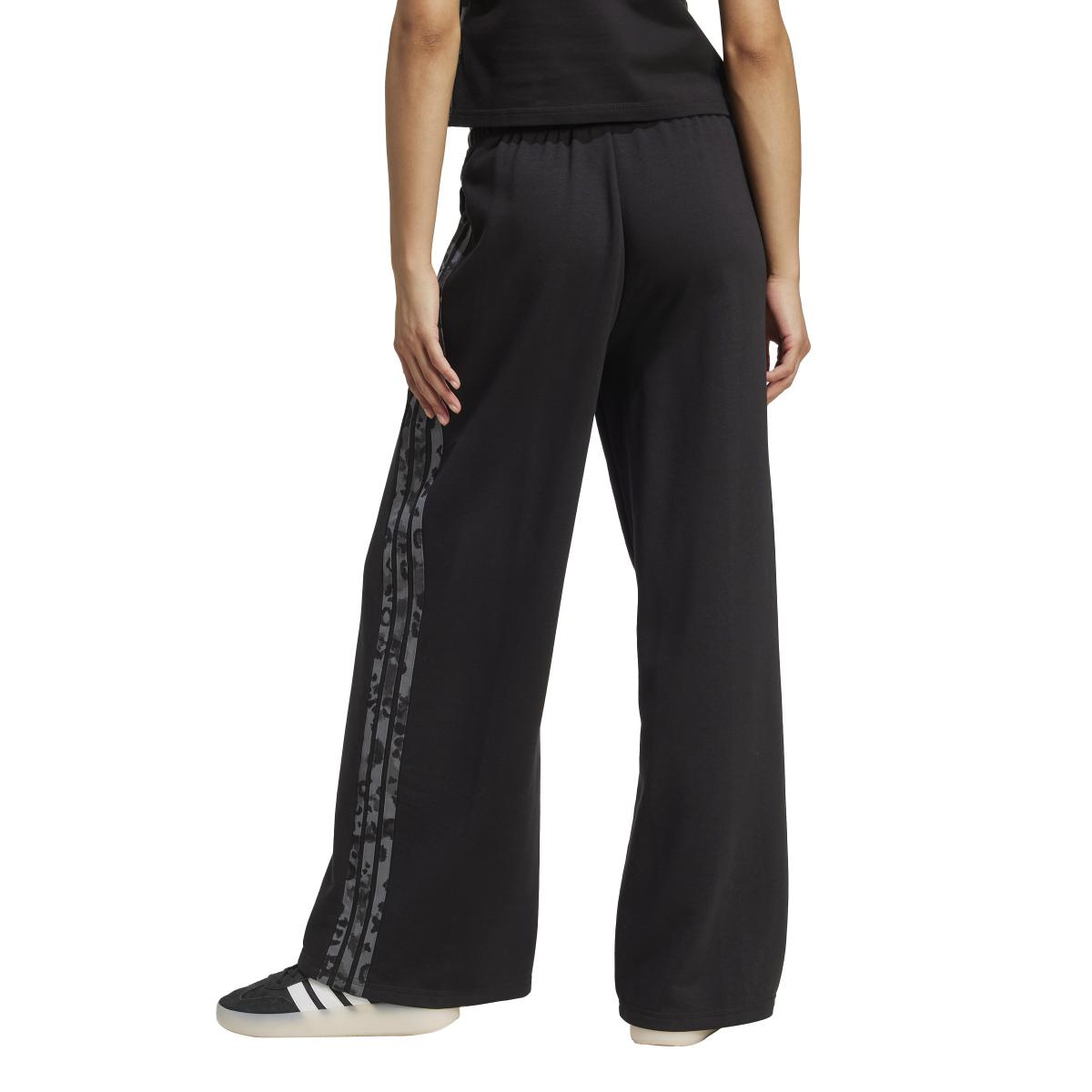 product/a/d/adidas_jm1840_black-multco_3.jpg