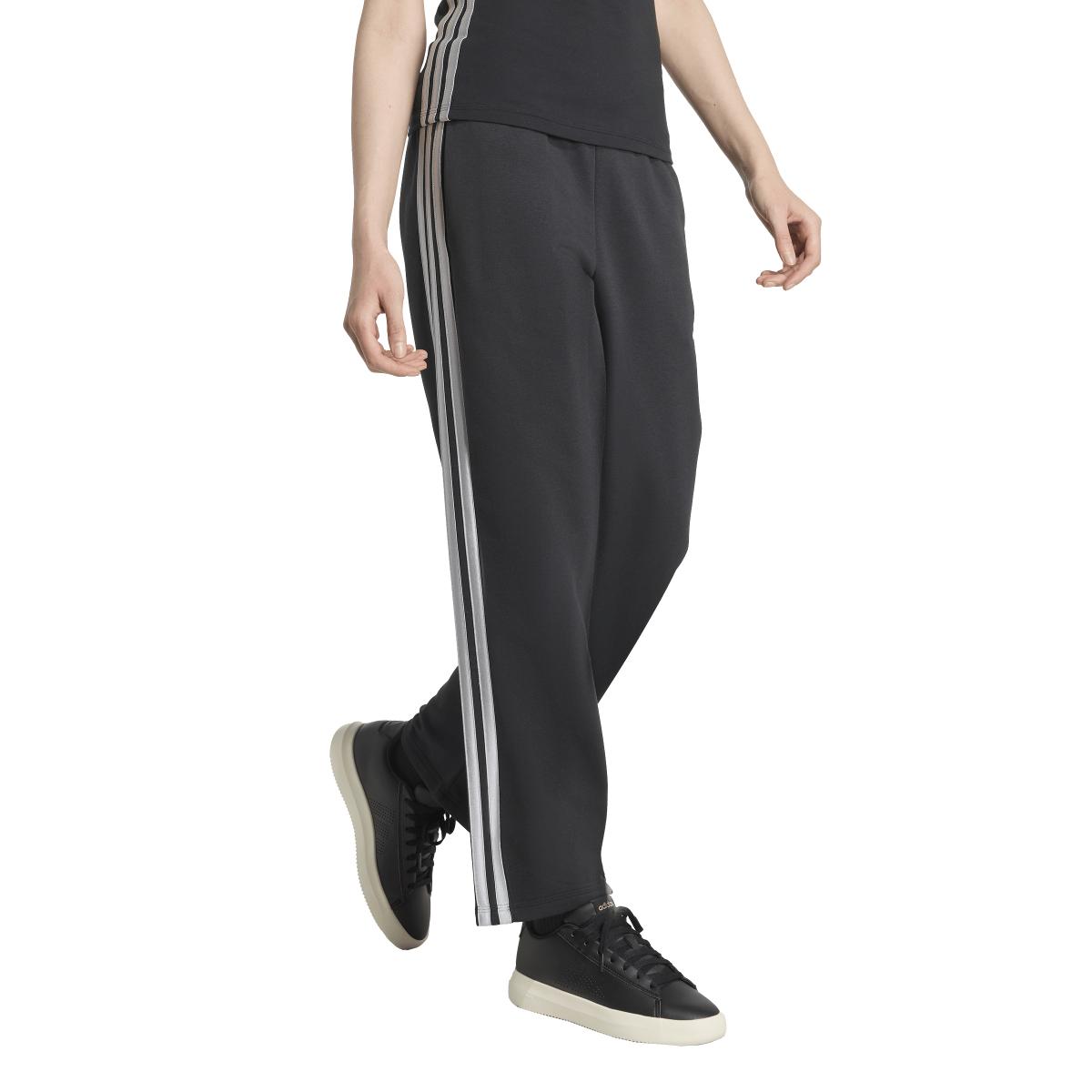 product/a/d/adidas_jm1886_black-silvmt_4.jpg