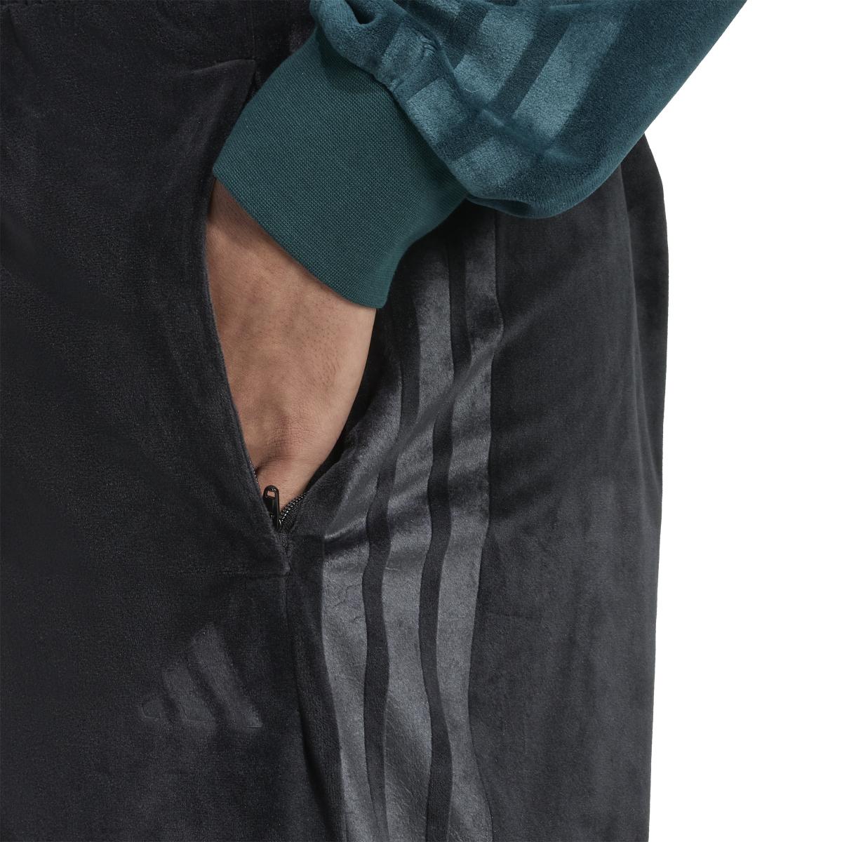 product/a/d/adidas_jm4305_black_6.jpg
