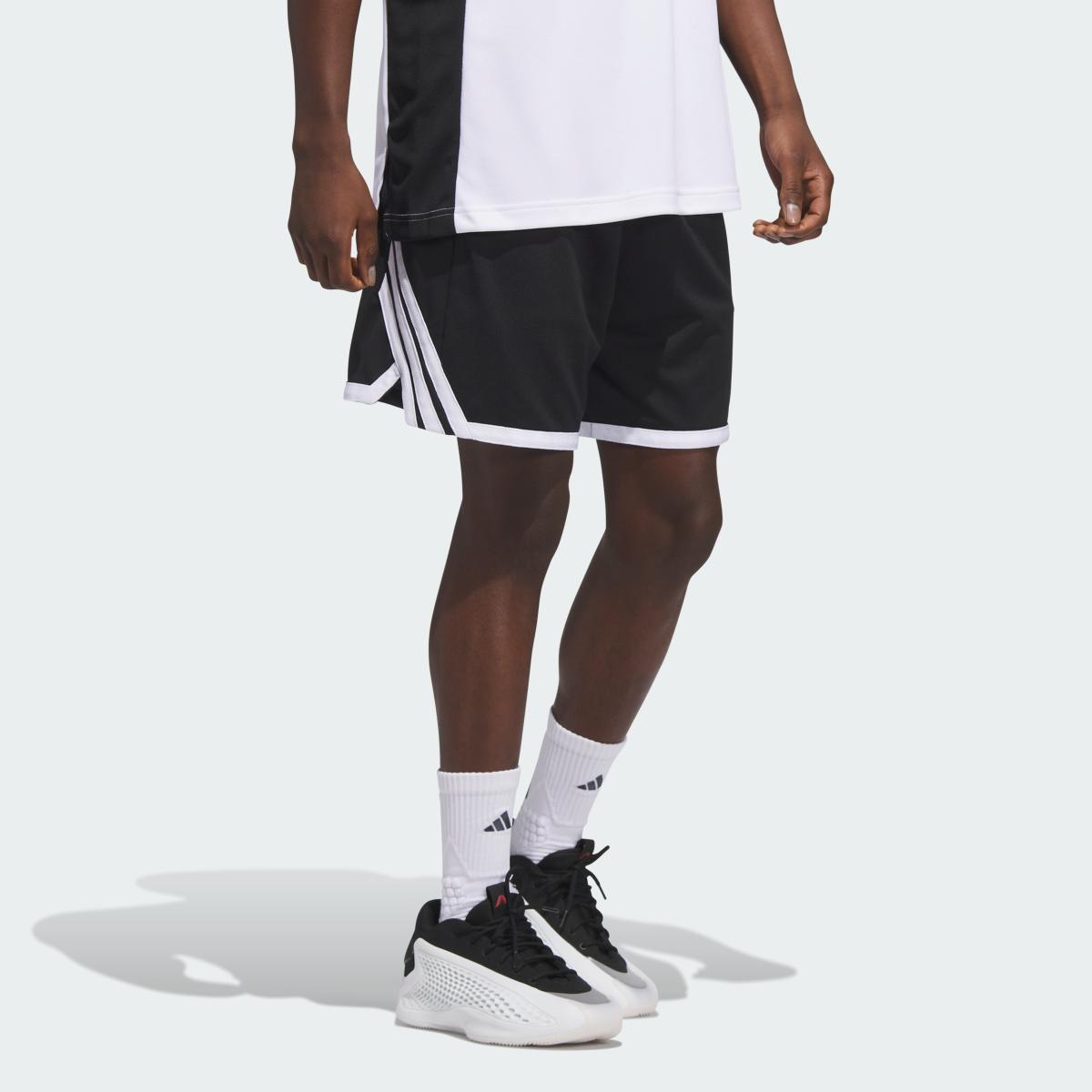 product/a/d/adidas_jm5104_black-white_3.jpg