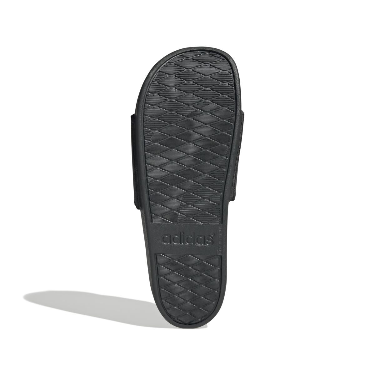 product/a/d/adidas_jp5734_4_footwear_photography_bottom_view_white-nw091625.jpg