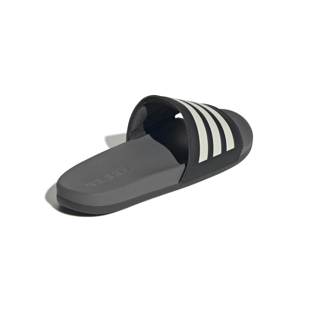 product/a/d/adidas_jp5734_7_footwear_photography_back_lateral_top_view_white-nw091625.jpg
