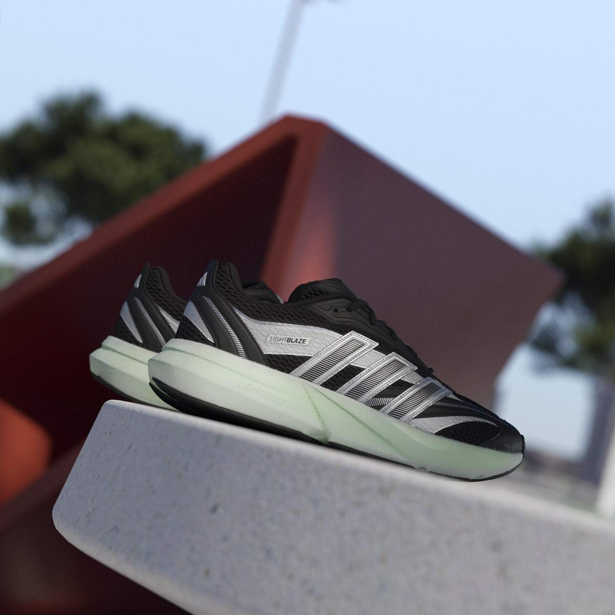 product/a/d/adidas_jp6321_18_footwear_photography_heromrktng_view_6-nw091625.jpg