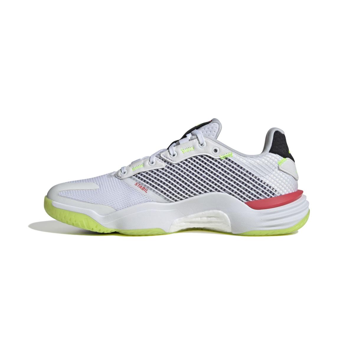 product/a/d/adidas_jp7273_5_footwear_photography_side_medial_center_view_white.jpg