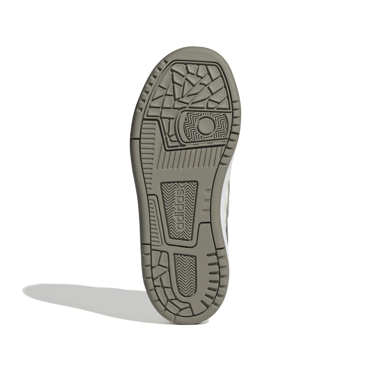 product/a/d/adidas_jp7653_4_footwear_photography_bottom_view_white.jpg