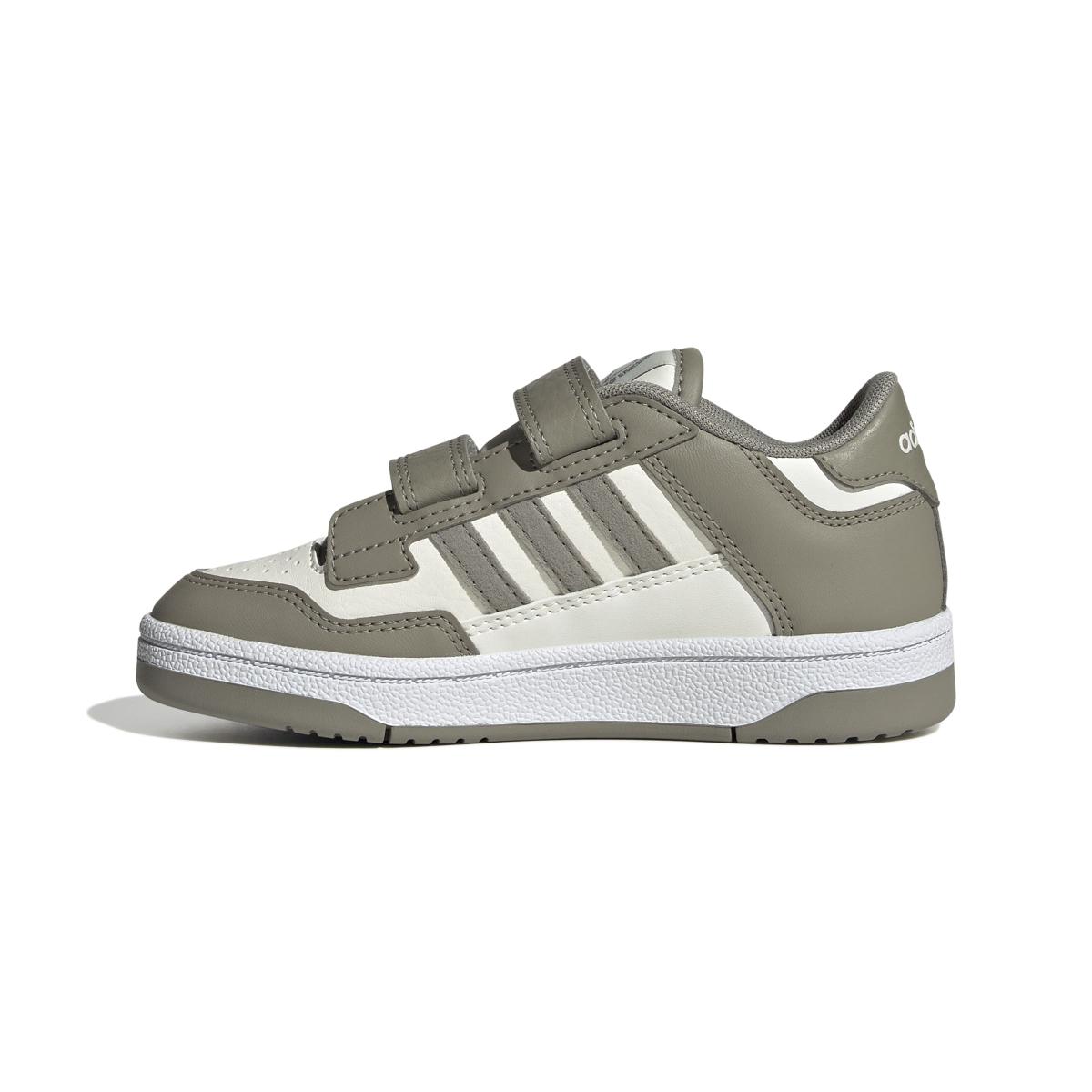 product/a/d/adidas_jp7653_5_footwear_photography_side_medial_center_view_white.jpg