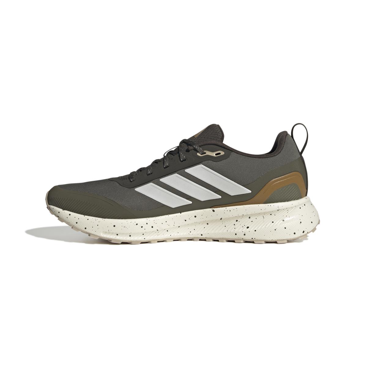 product/a/d/adidas_jq2501_5_footwear_photography_side_medial_center_view_white-nw091625.jpg