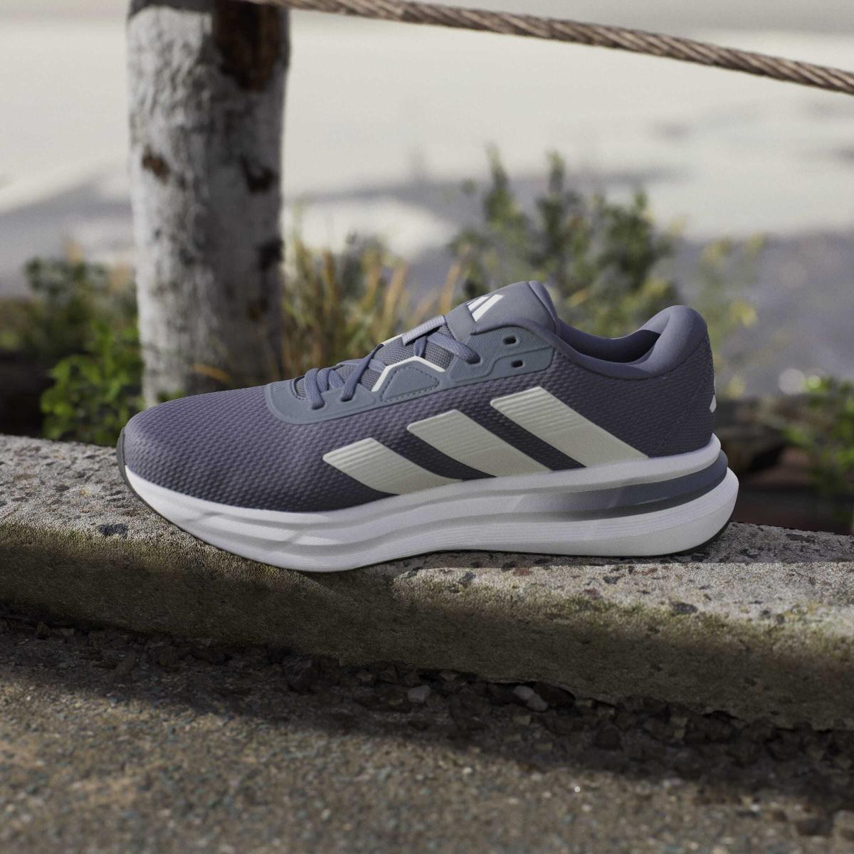 product/a/d/adidas_jq2623_20_footwear_photography_heromrktng_view_7-nw091625.jpg
