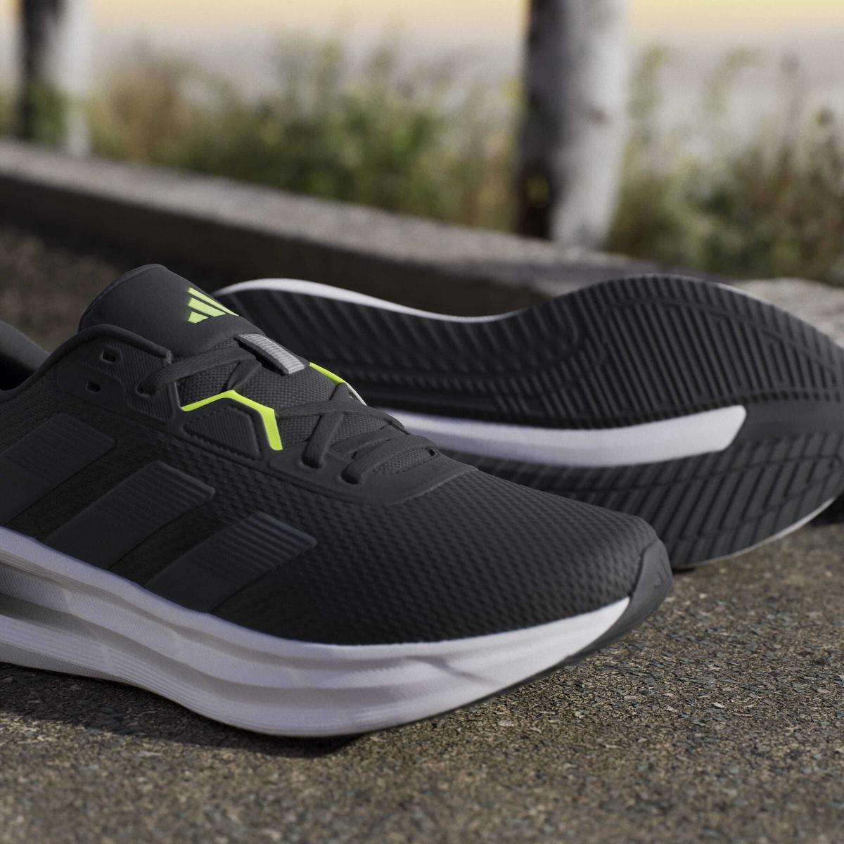 product/a/d/adidas_jq2625_20_footwear_photography_heromrktng_view_9-nw091625.jpg
