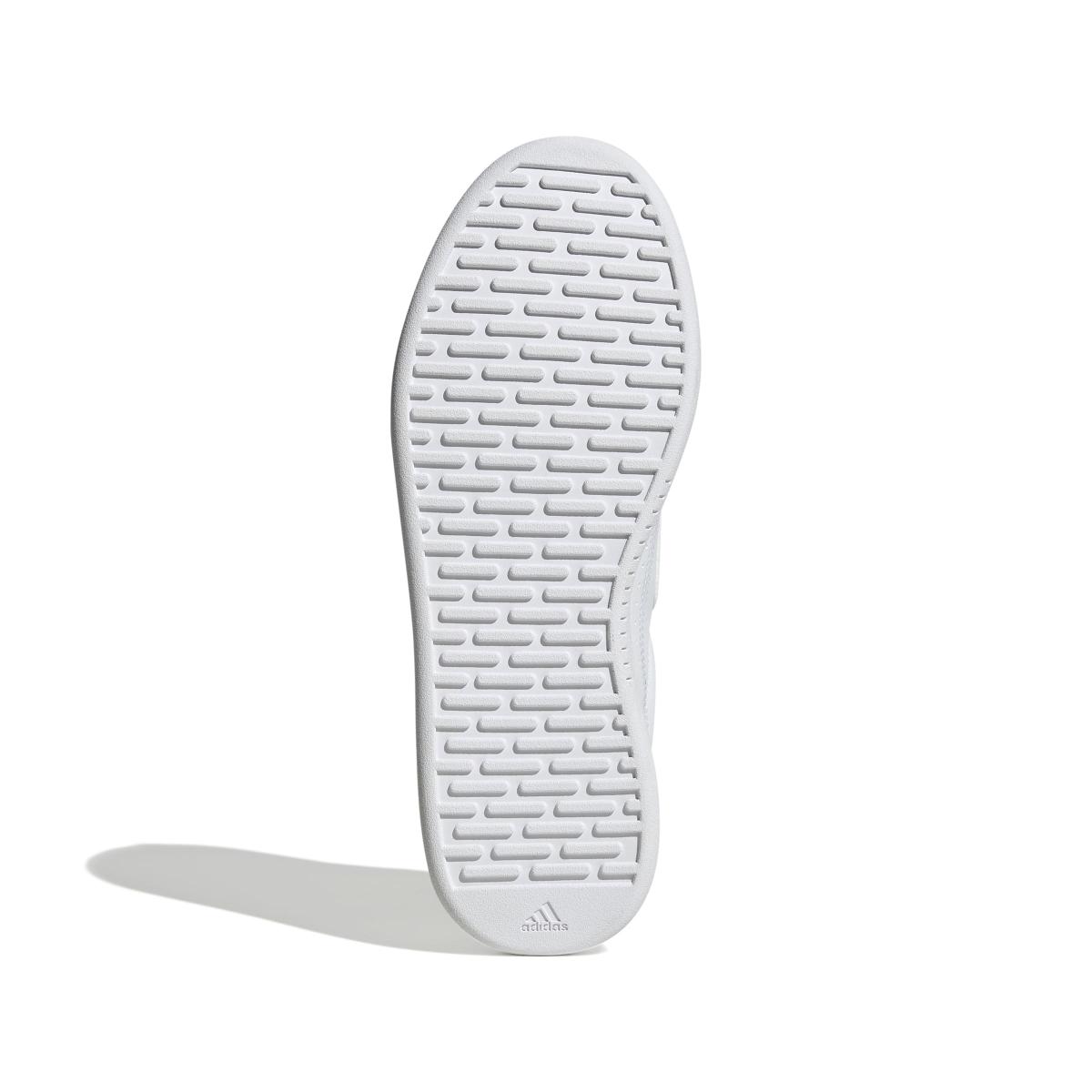 product/a/d/adidas_jq5480_4_footwear_photography_bottom_view_white-nw091625.jpg