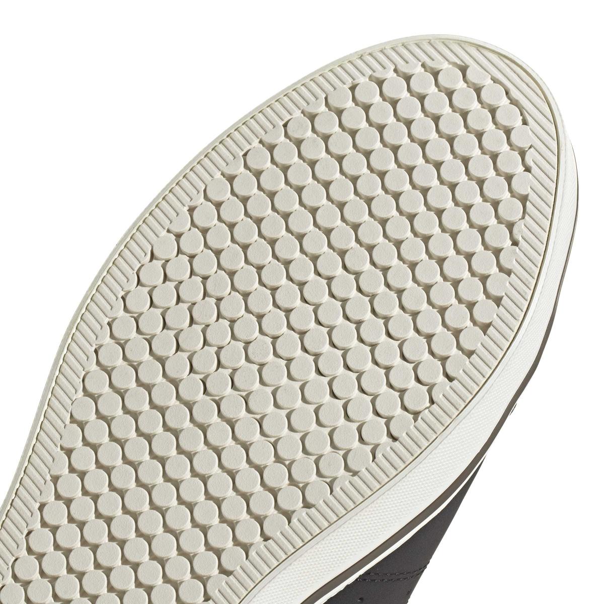 product/a/d/adidas_jq5532_9_footwear_photography_detail_view_2_white-nw091625.jpg