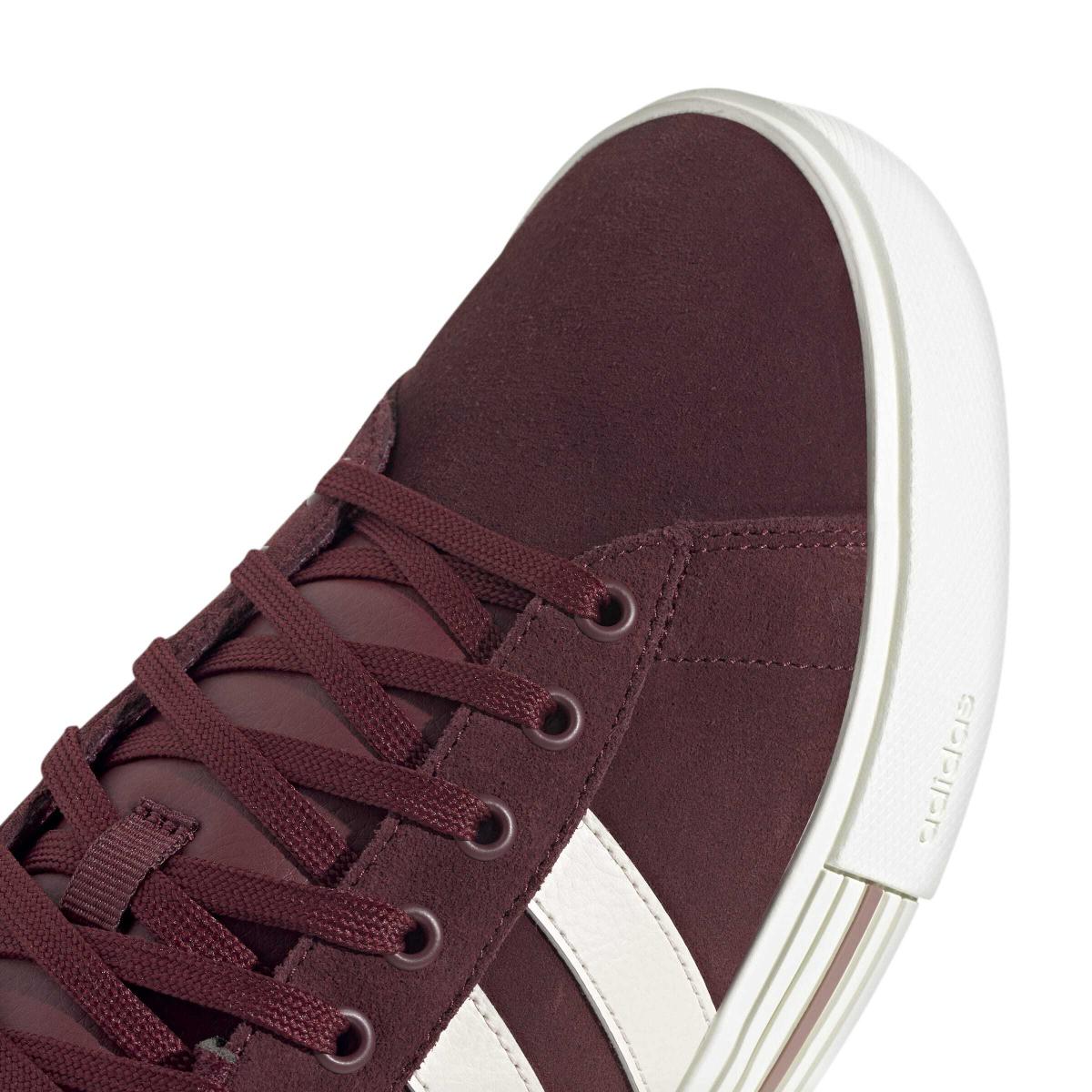 product/a/d/adidas_jq5648_9_footwear_photography_detail_view_2_white-nw091625.jpg