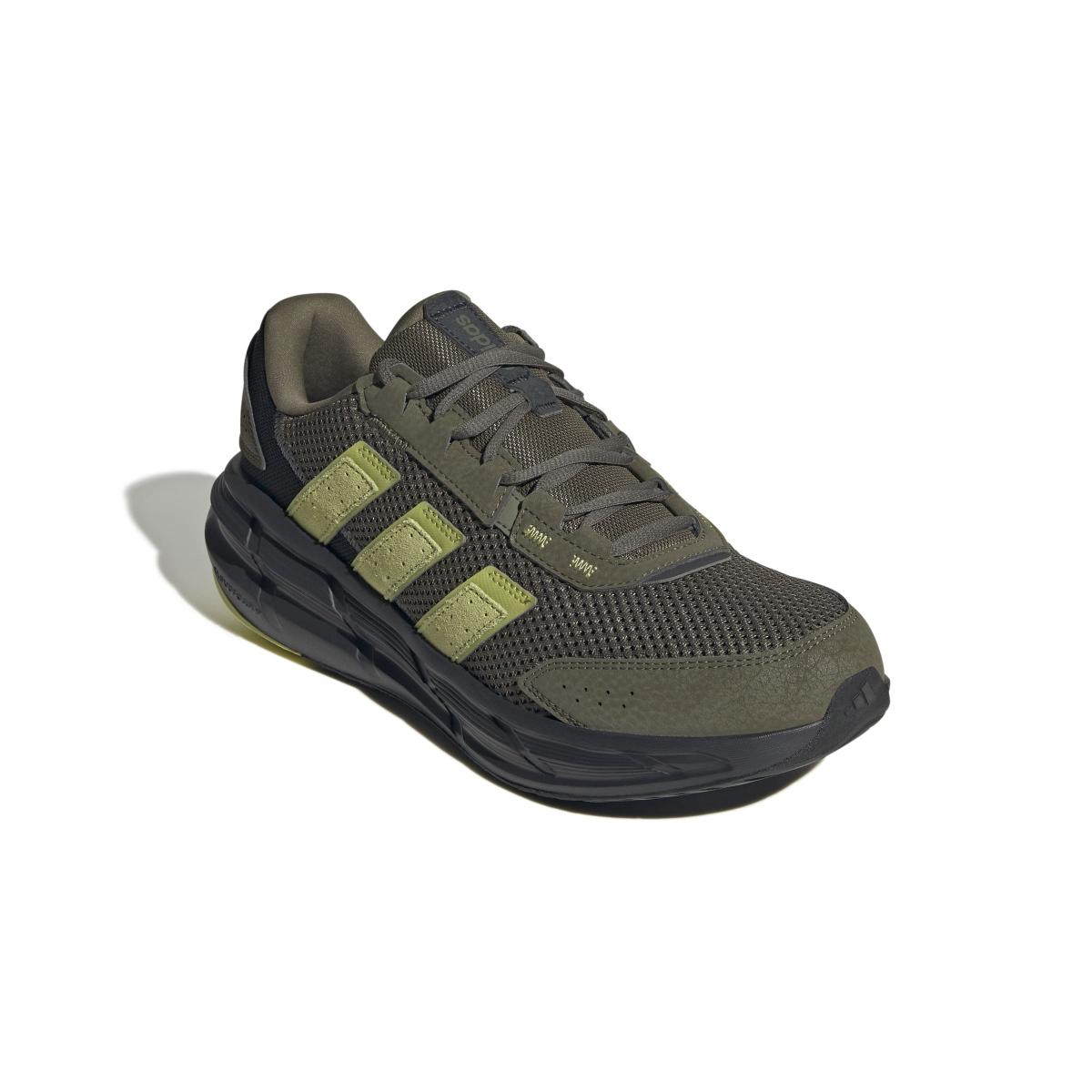 product/a/d/adidas_jq6080_6_footwear_photography_front_lateral_top_view_white-nw091625.jpg
