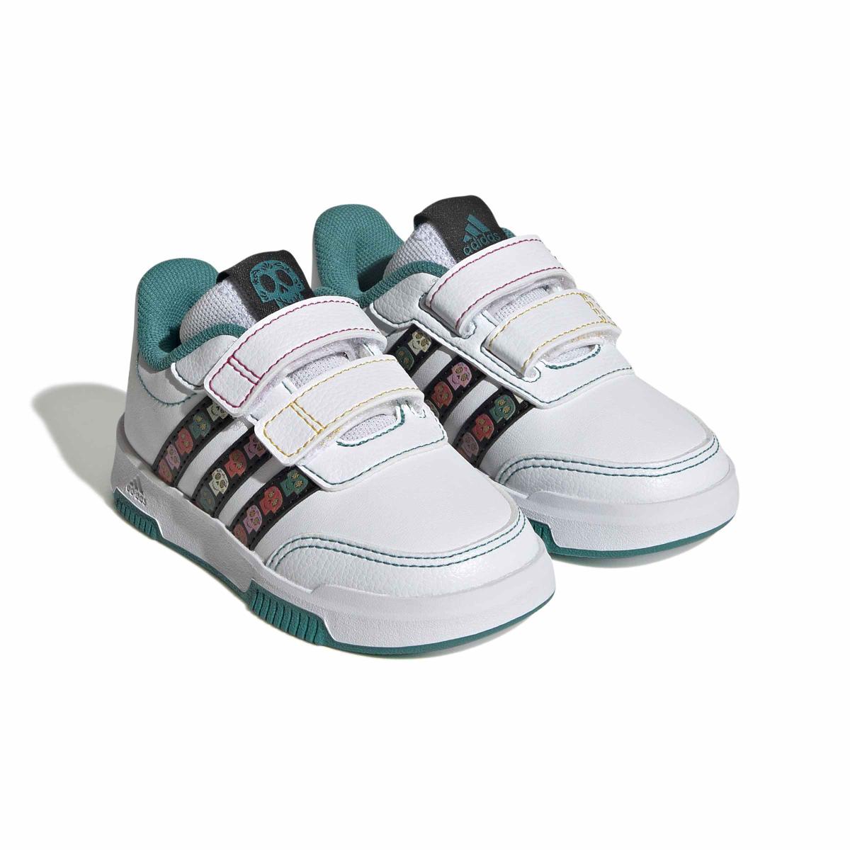 product/a/d/adidas_jq6175_10_footwear_photography_pair_view_white-nw091625.jpg