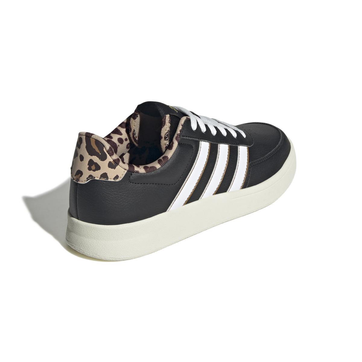 product/a/d/adidas_jq7412_7_footwear_photography_back_lateral_top_view_white-nw091625.jpg