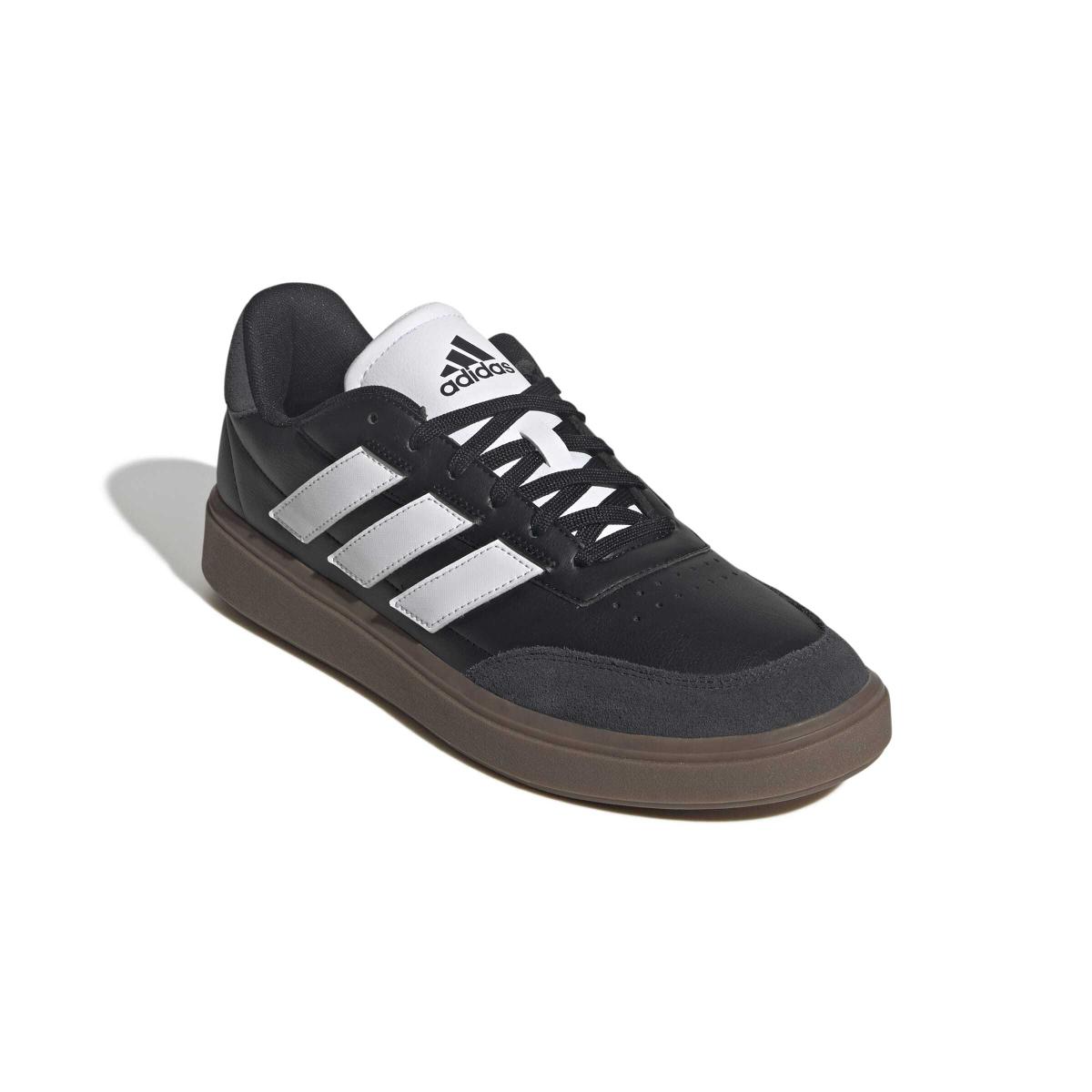 product/a/d/adidas_jq8214_6_footwear_photography_front_lateral_top_view_white-nw091625.jpg